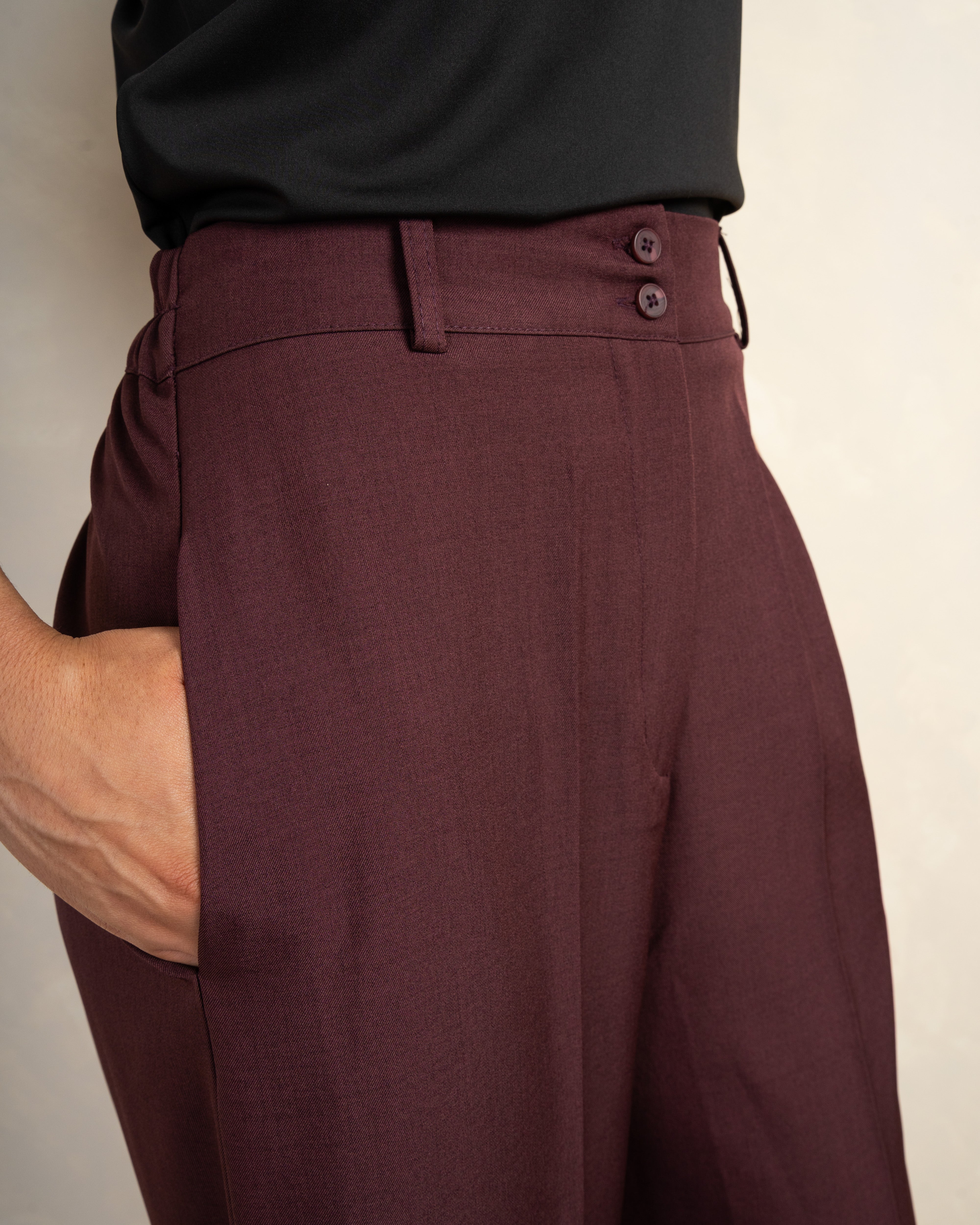 Classic Trouser With Double Waist Buttons