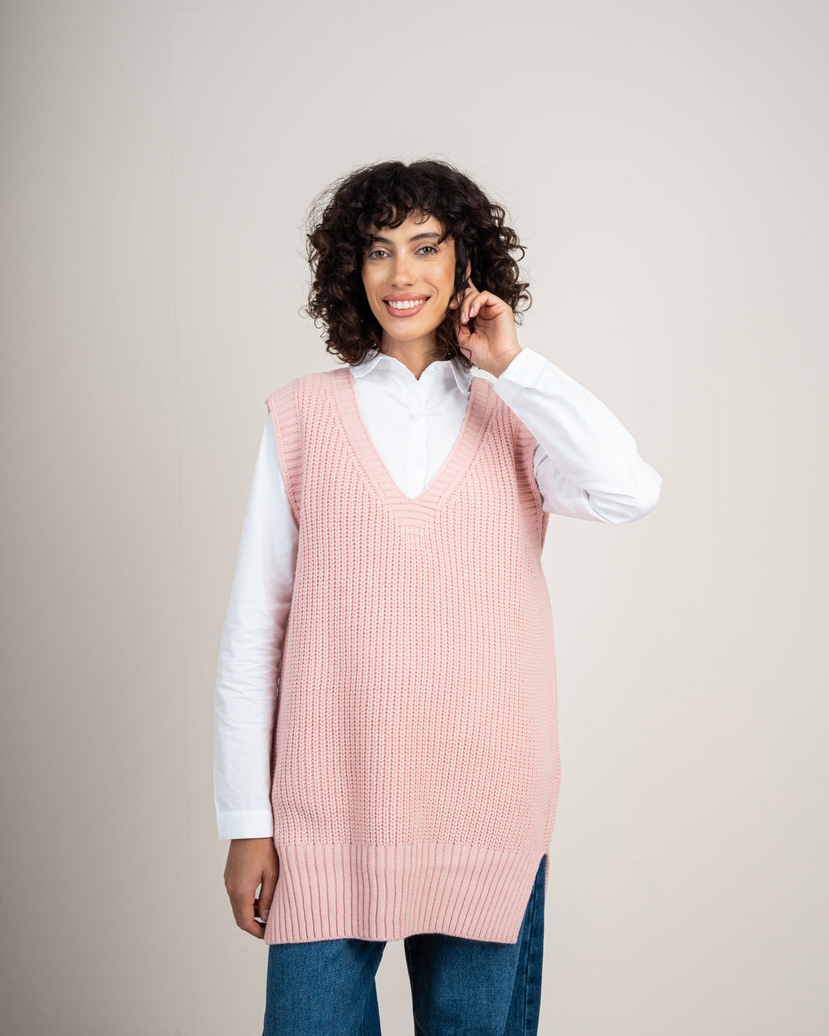 Side-open knit vest