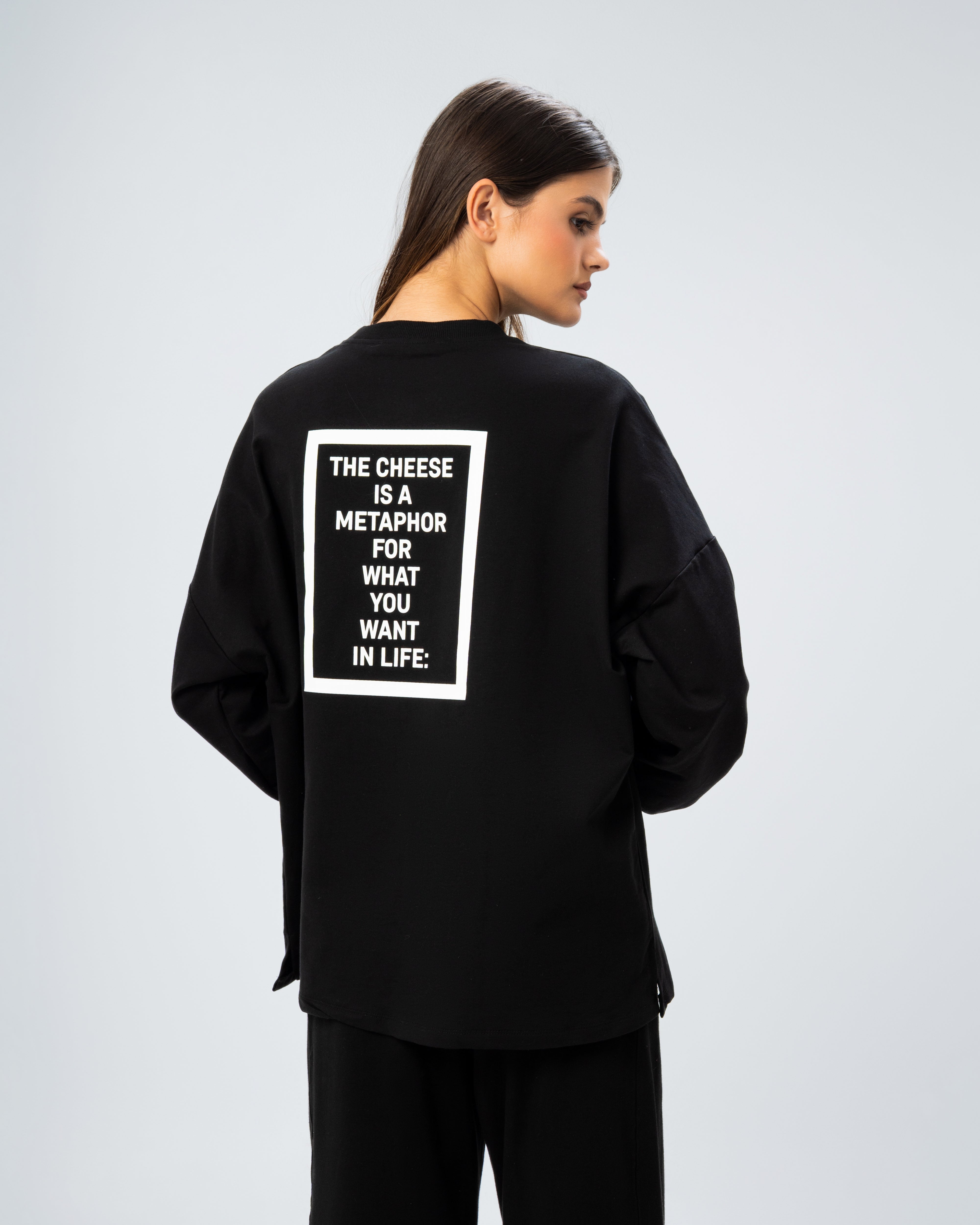 Sweatshirt with print on the back