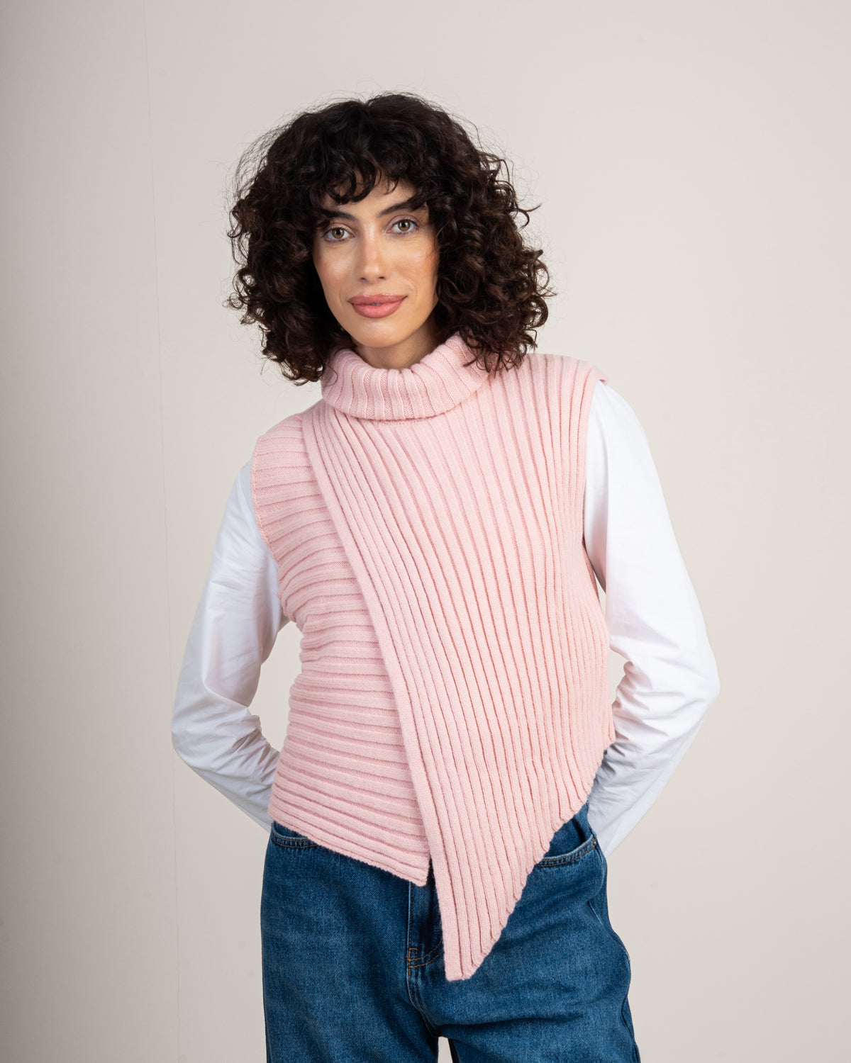Knitted vest with a neckline