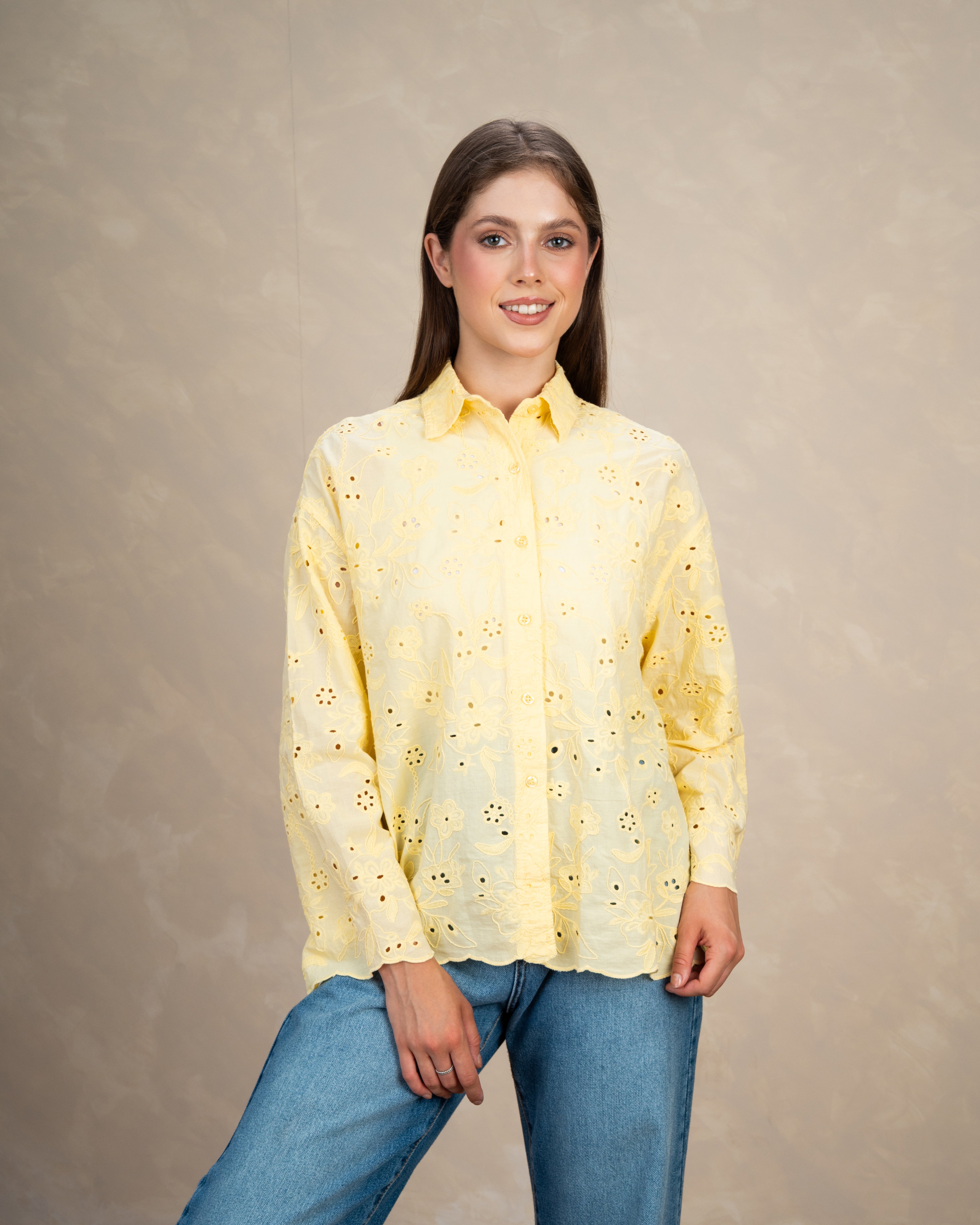Floral Shirt With Lace Sleeves And Waist