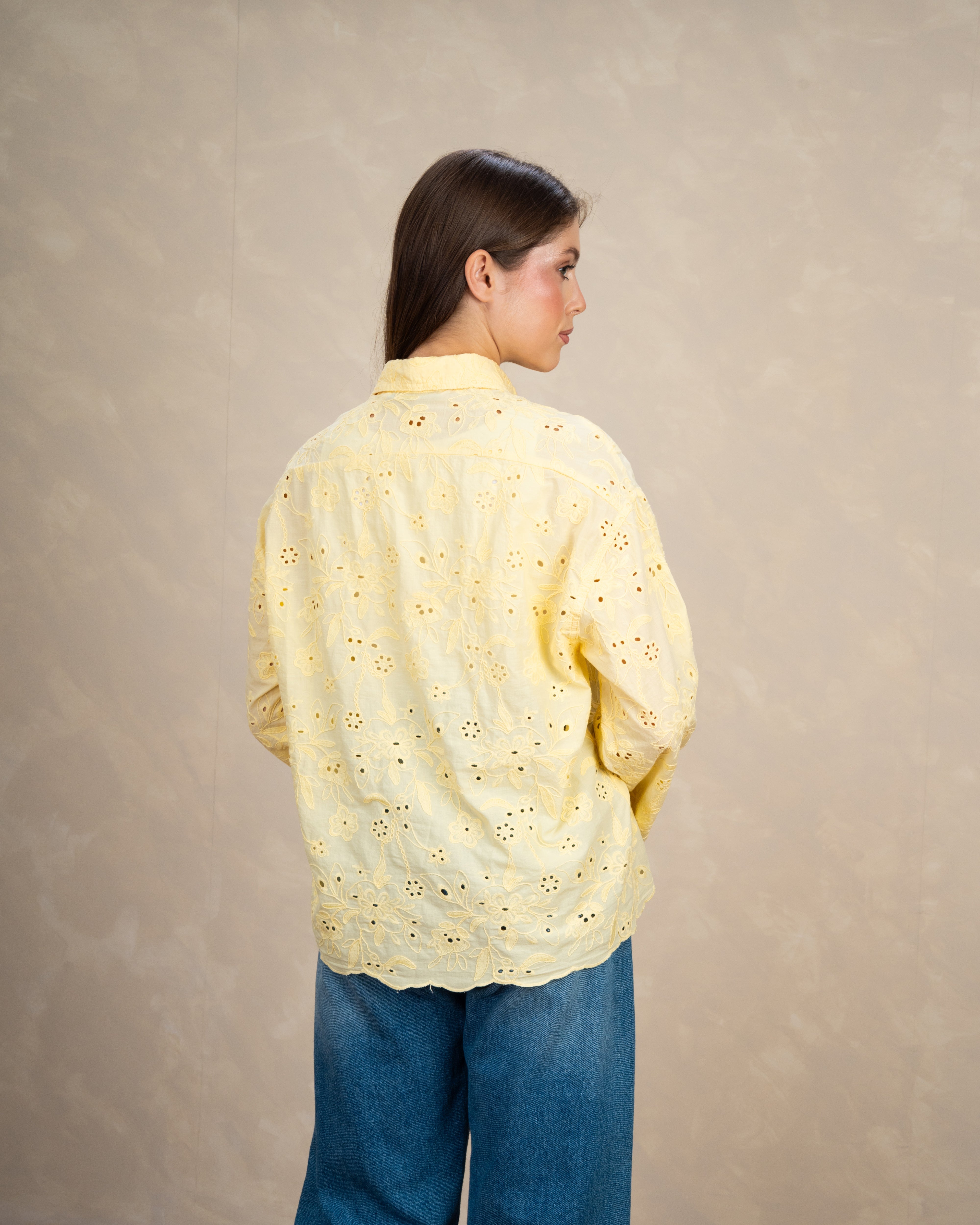 Floral Shirt With Lace Sleeves And Waist