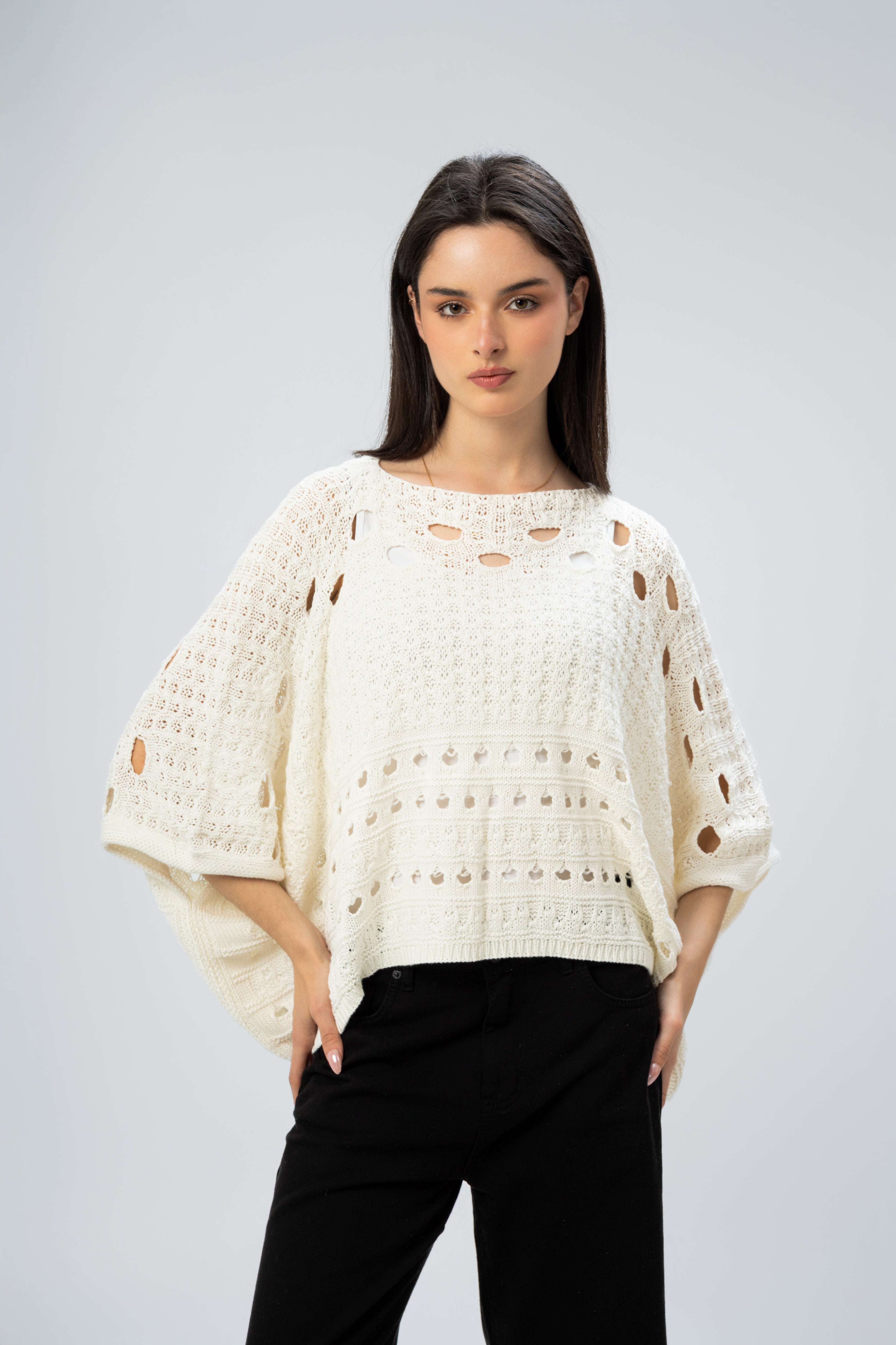 Knitwear Pullover - With Cutout Circles