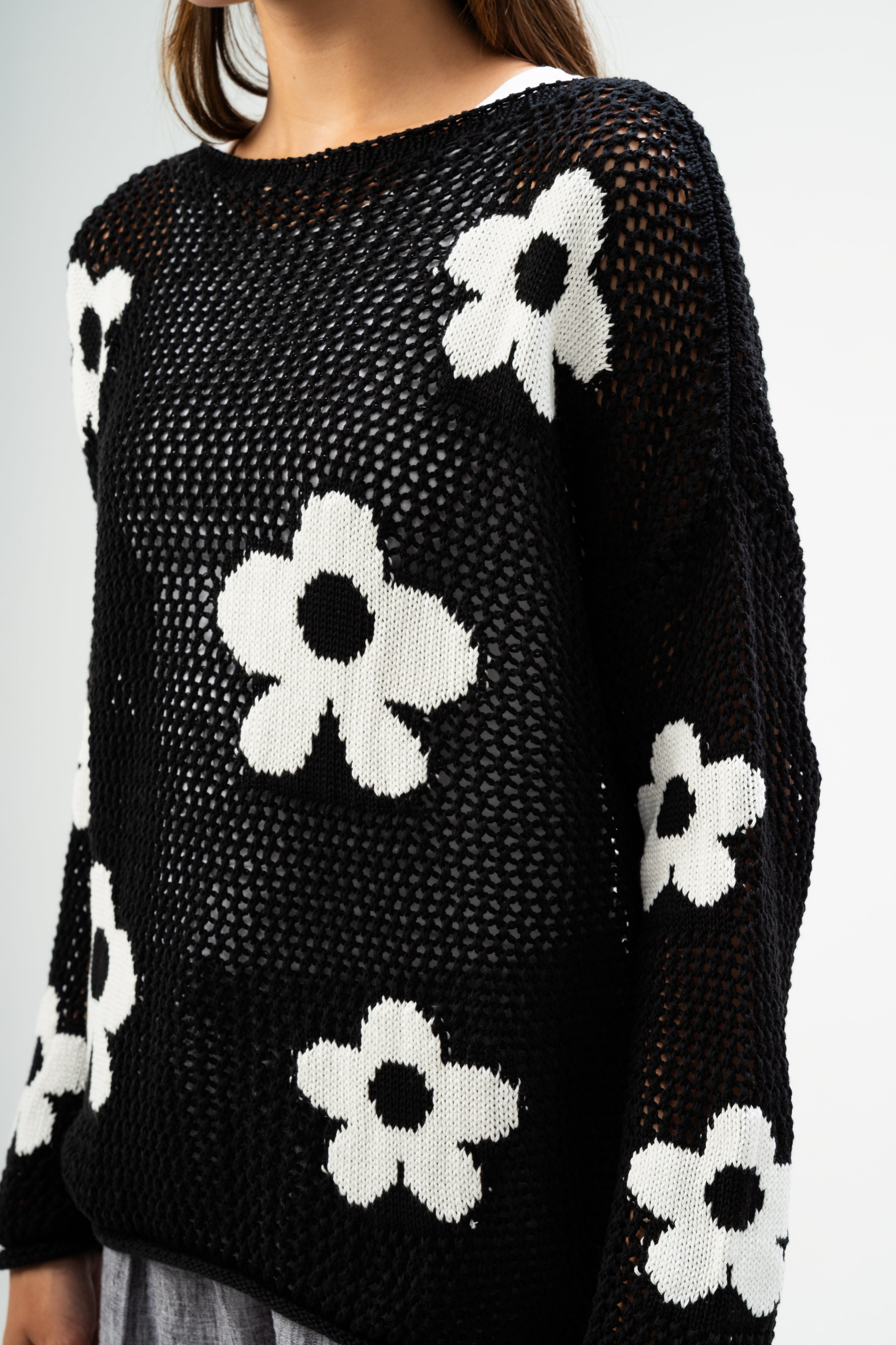 Knitwear Pullover With - Floral Chest Detail