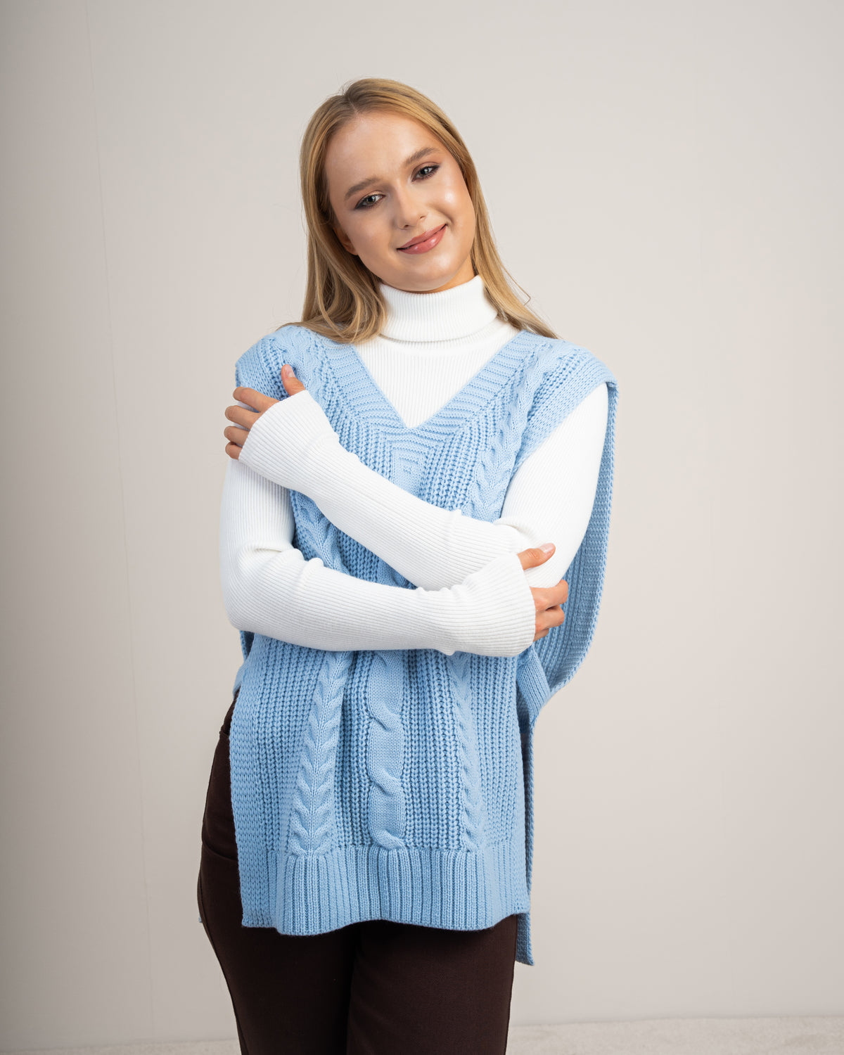 Cable Knitwear Vest - With Belt