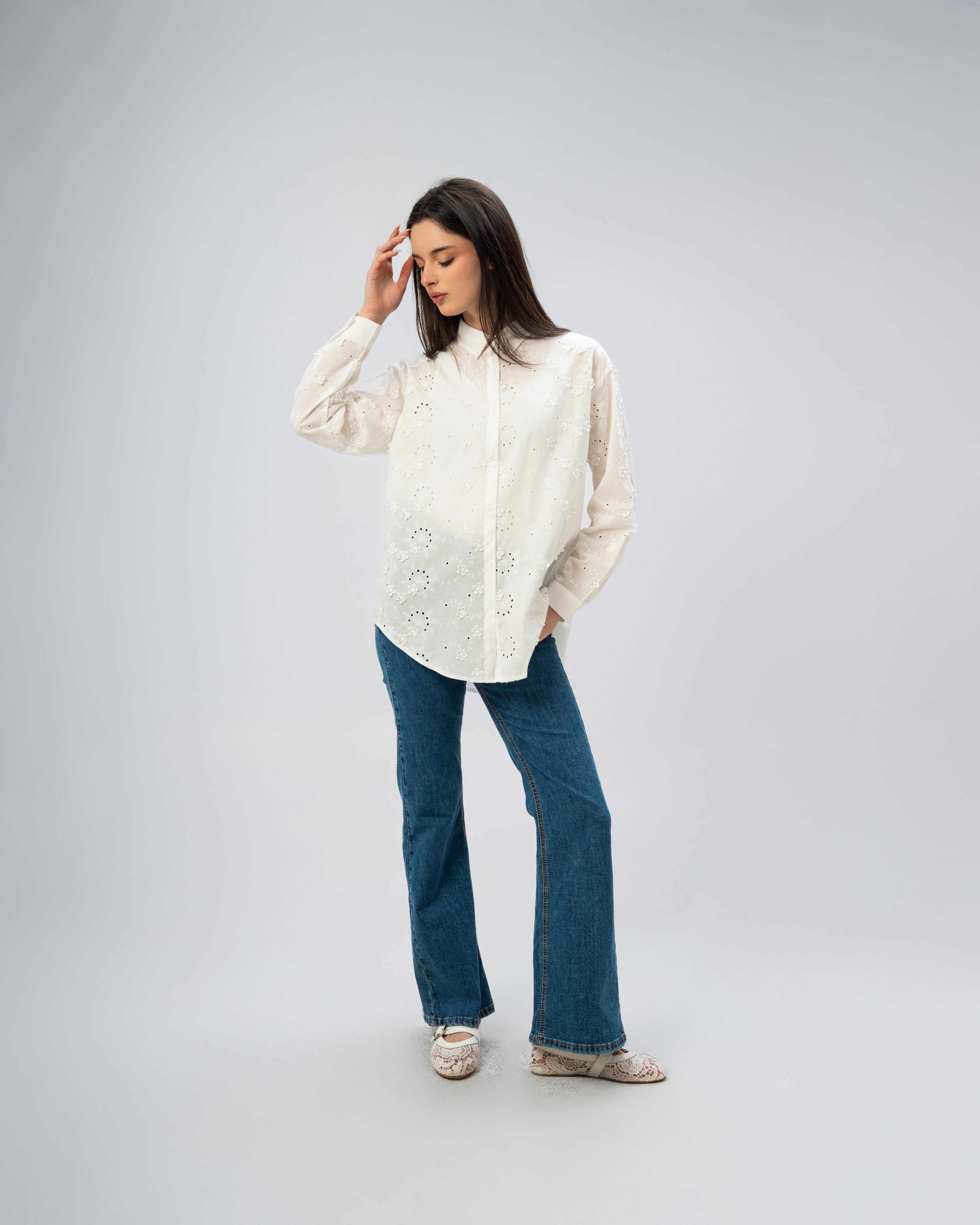 Plain embroidered shirt