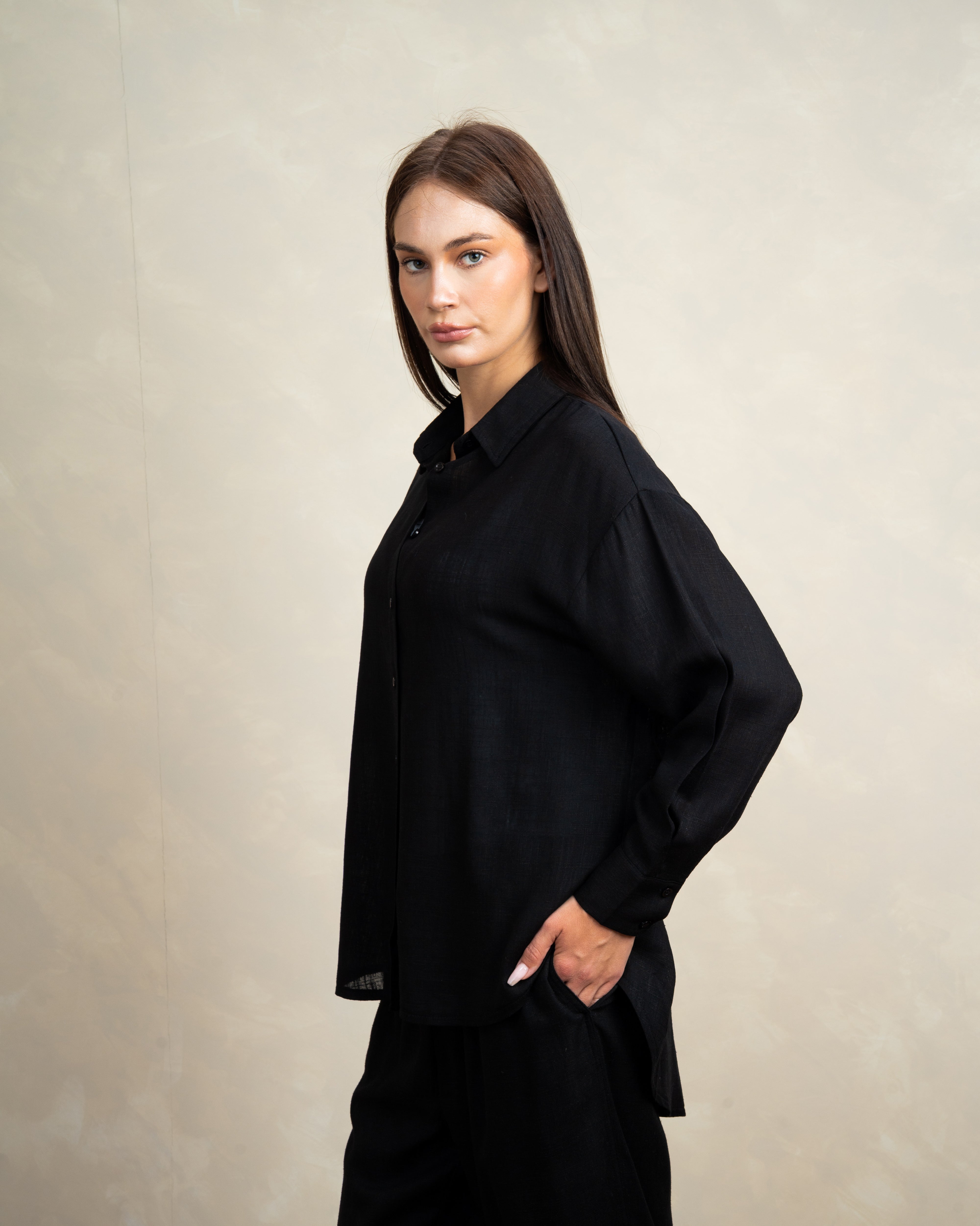 Plain Linen Shirt With Colored Buttons