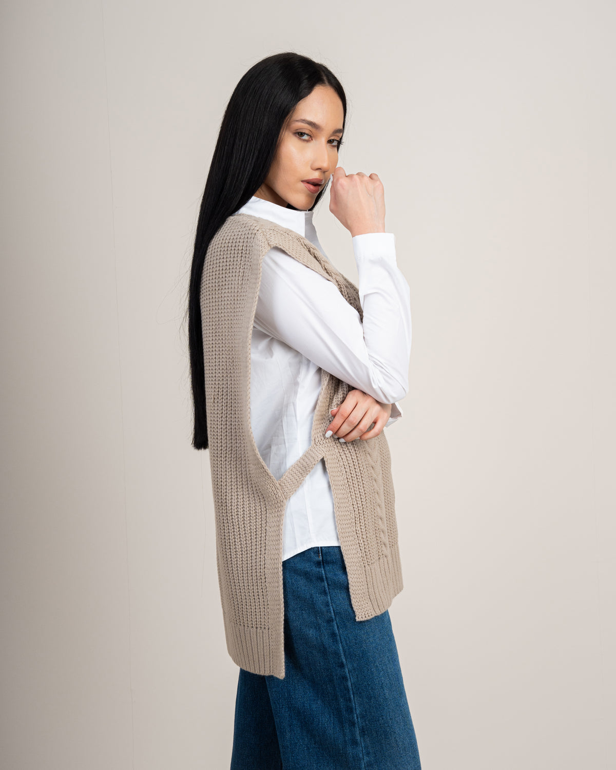 Cable Knitwear Vest - With Belt