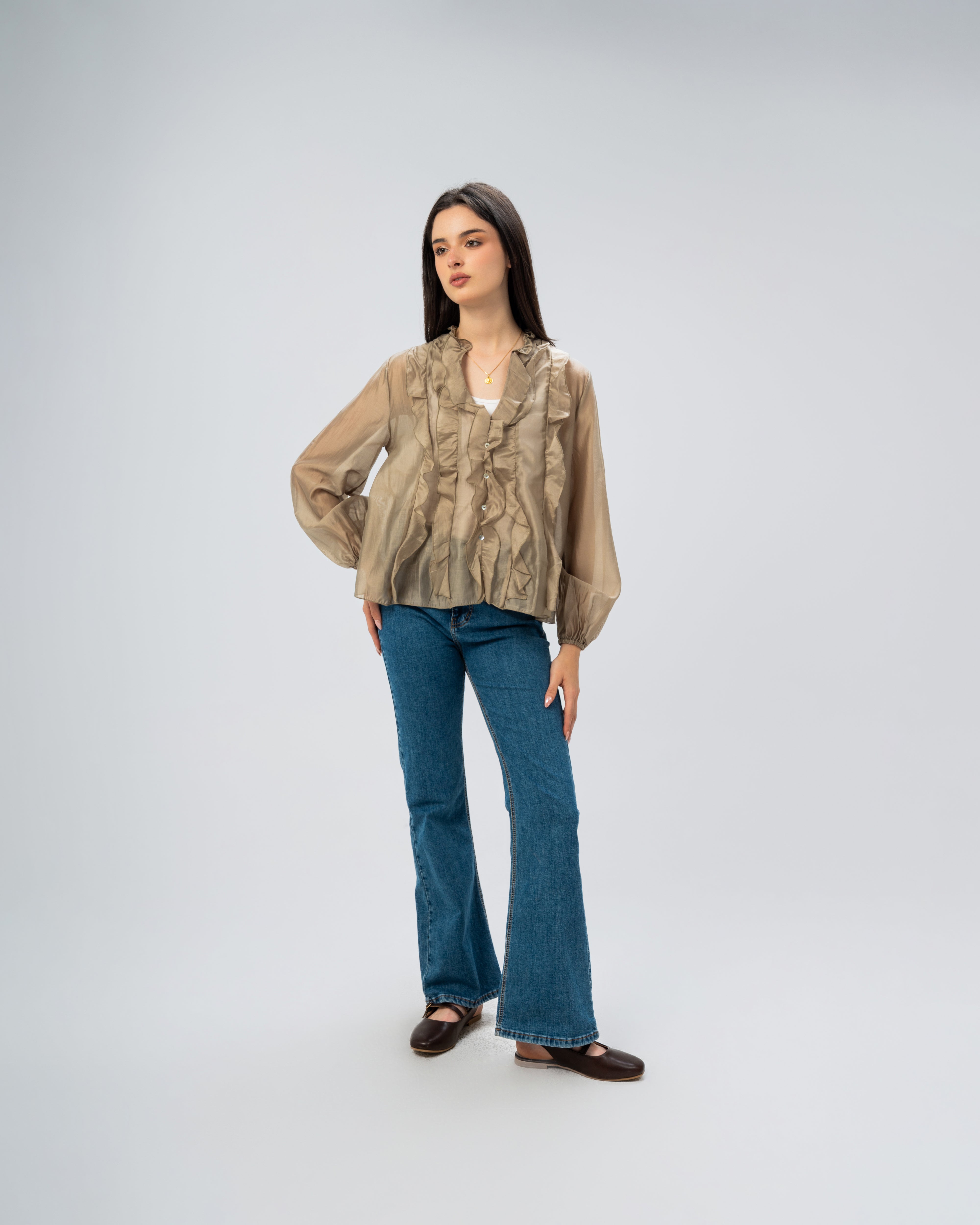 Plain chemise with ruffles