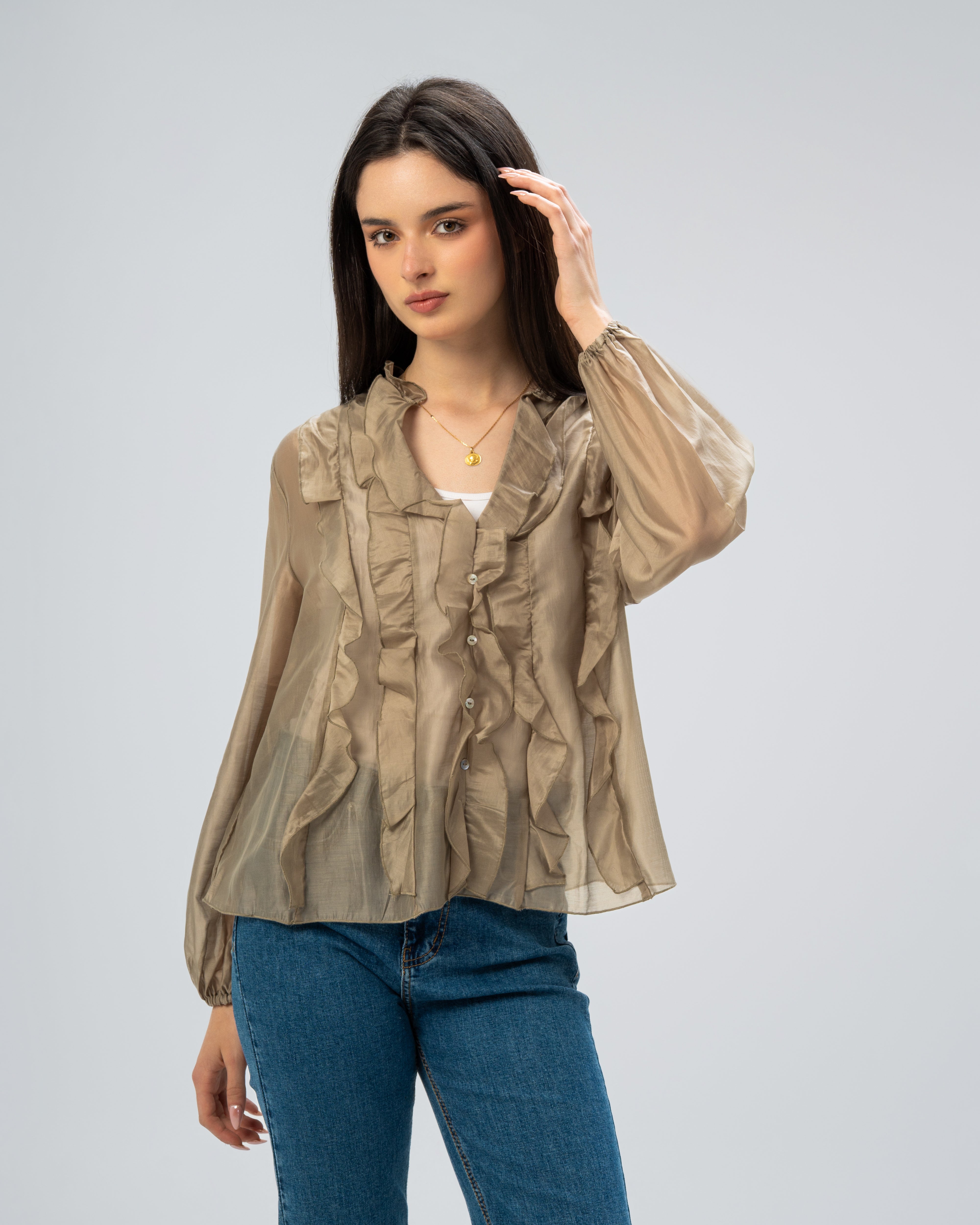 Plain chemise with ruffles