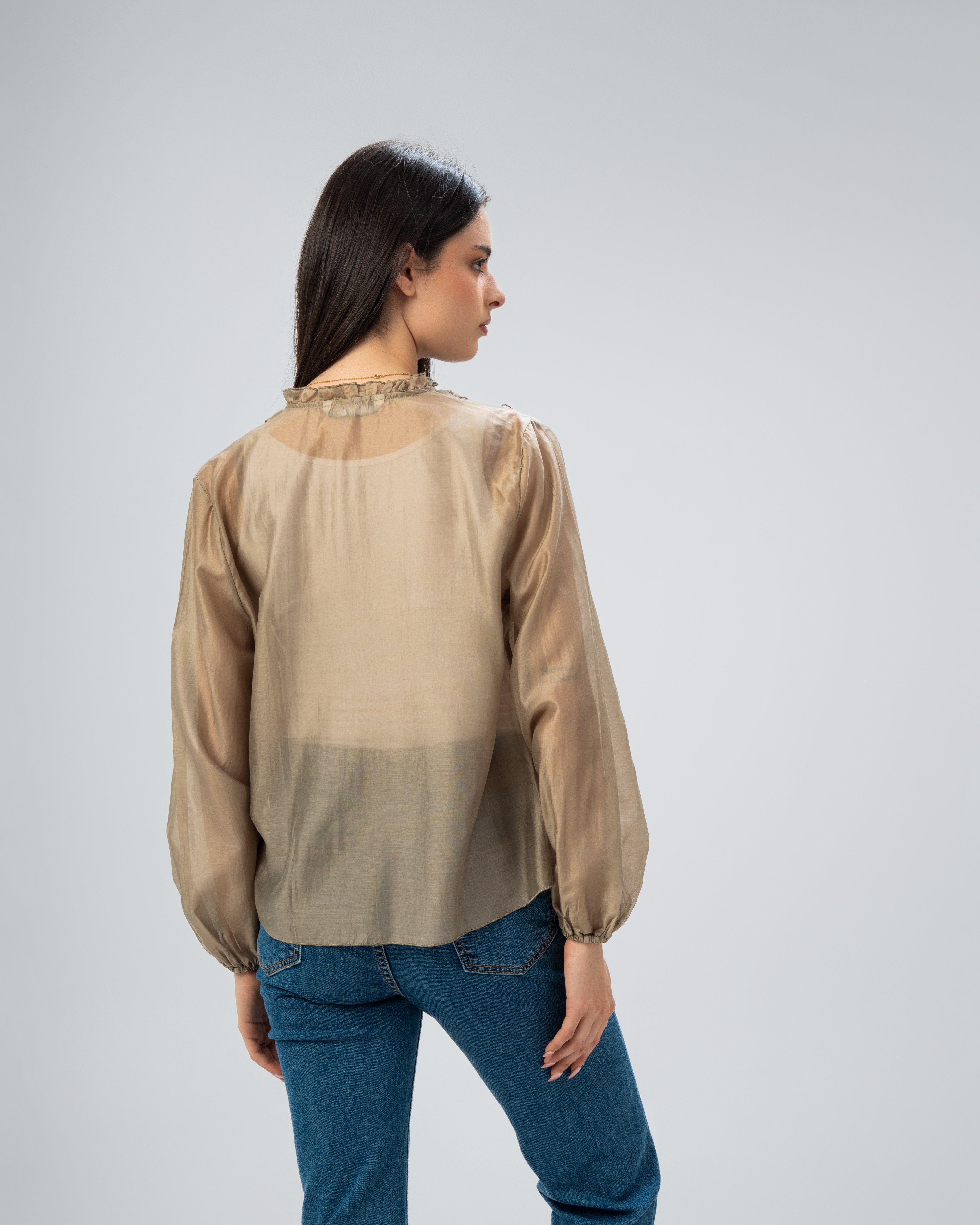 Plain chemise with ruffles