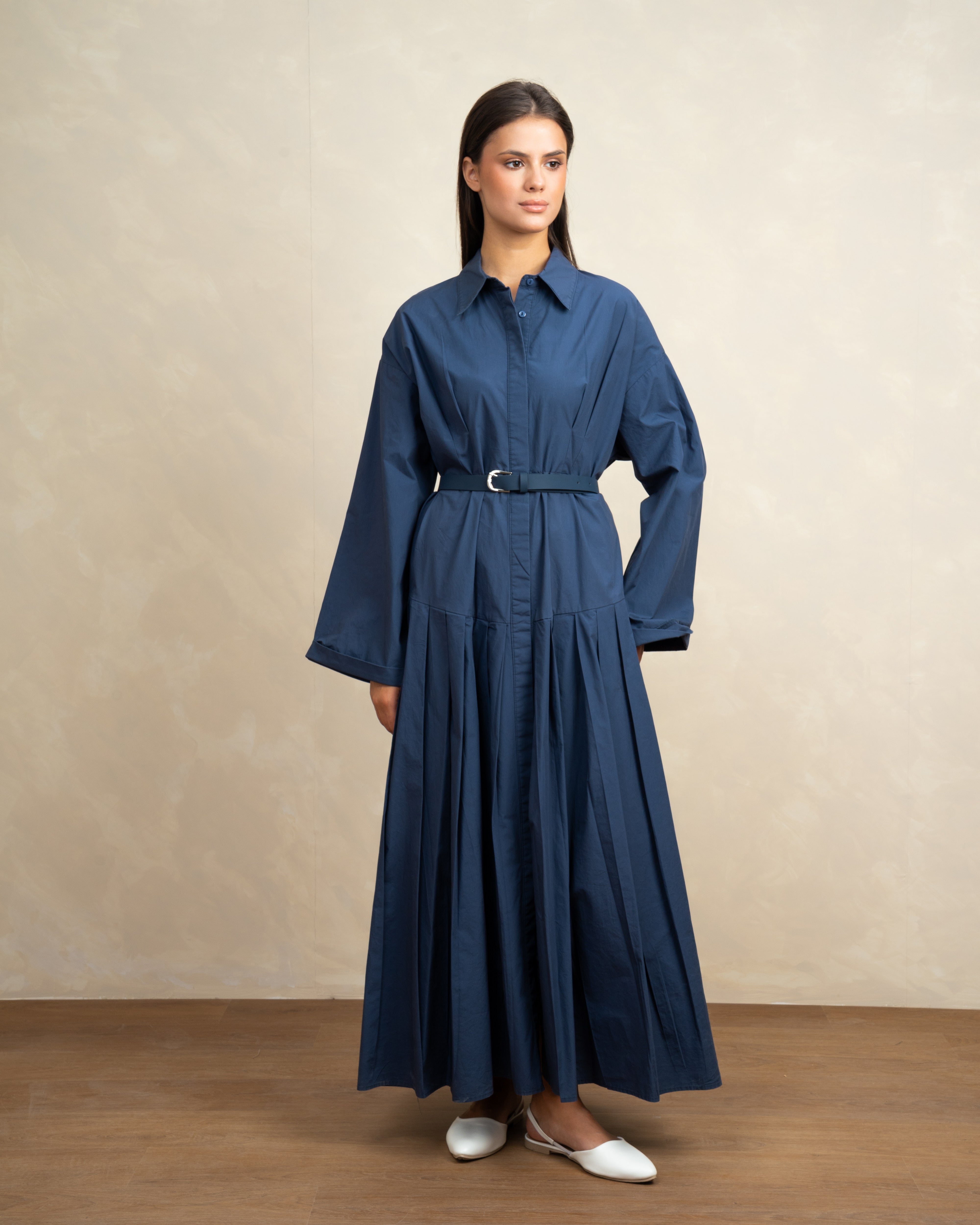 Wide Dress With Belt And Wide Sleeves