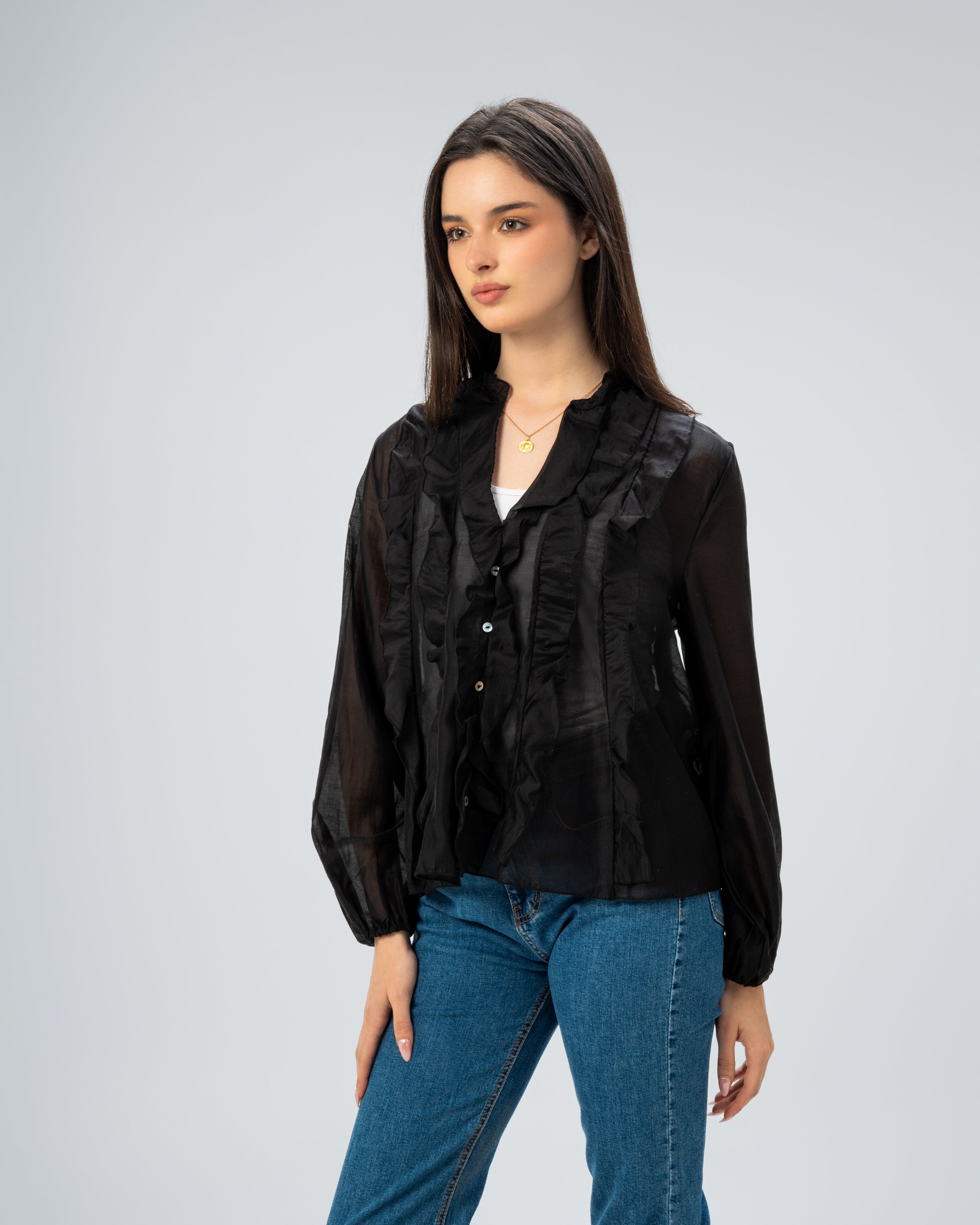 Plain chemise with ruffles