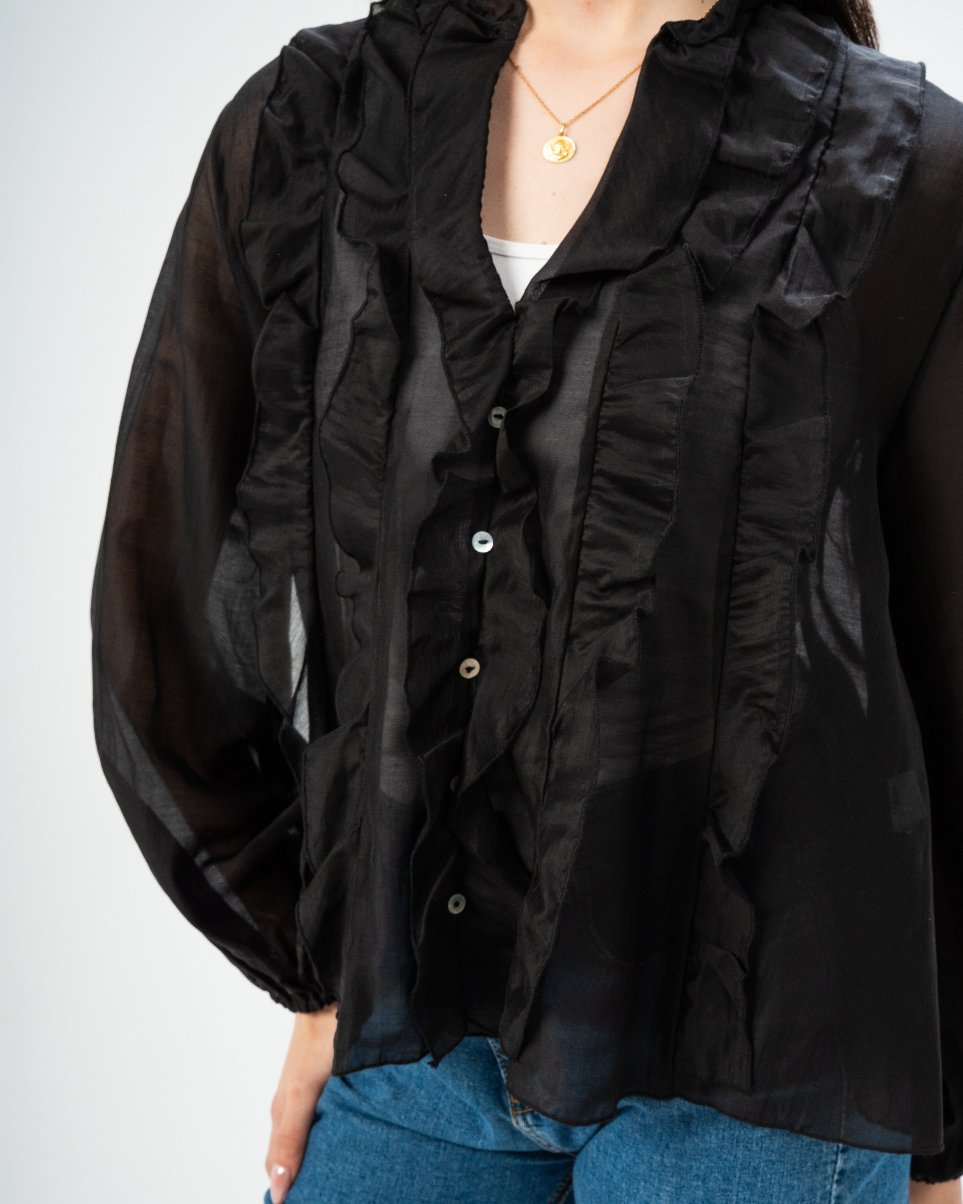 Plain chemise with ruffles