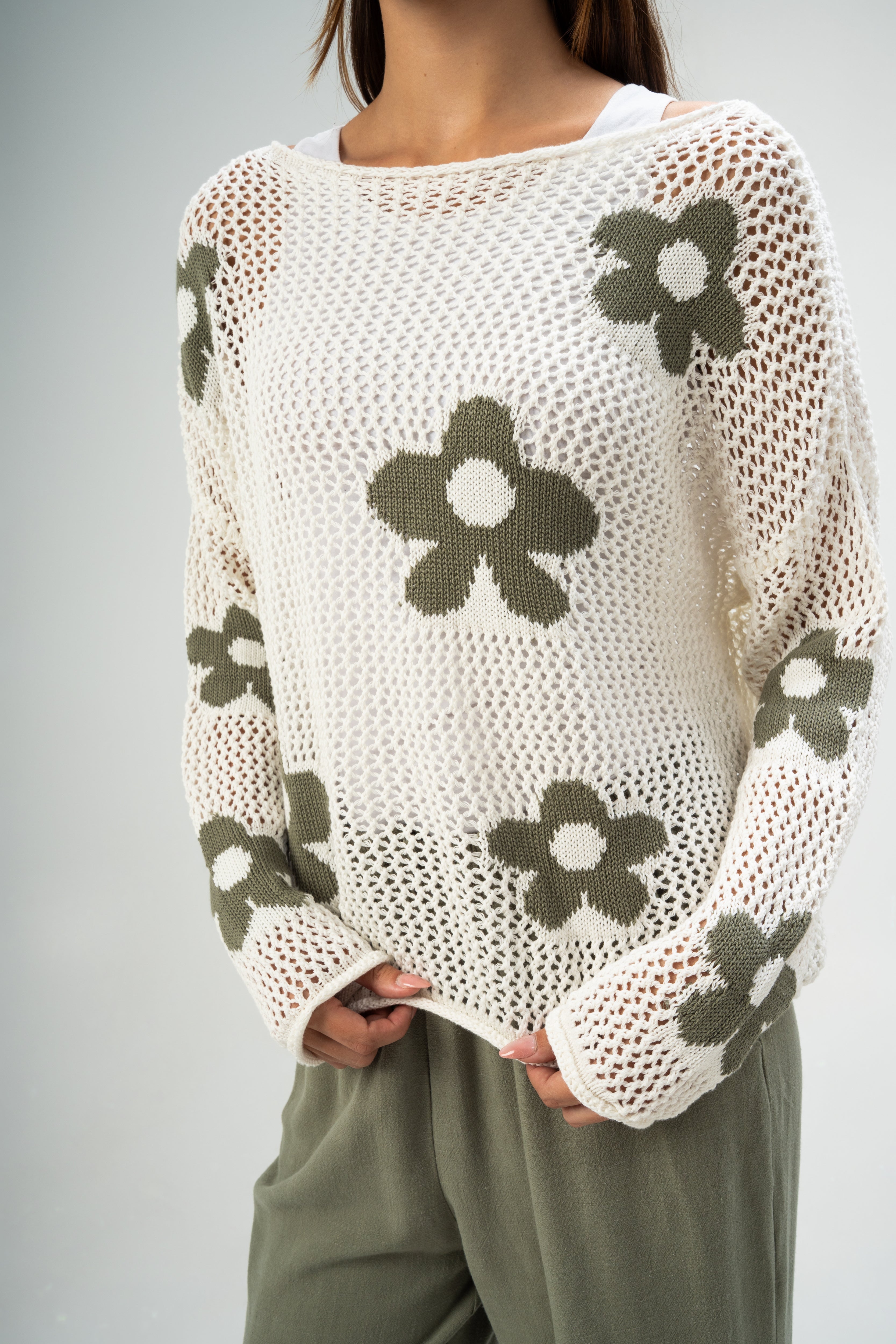 Knitwear Pullover With - Floral Chest Detail