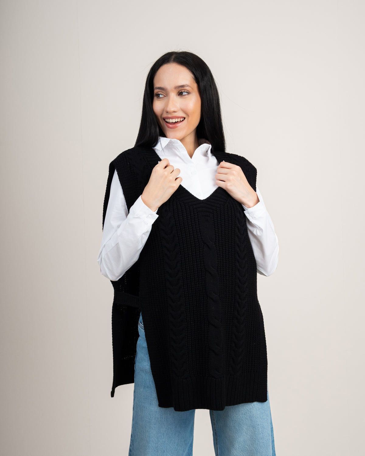 Cable Knitwear Vest - With Belt