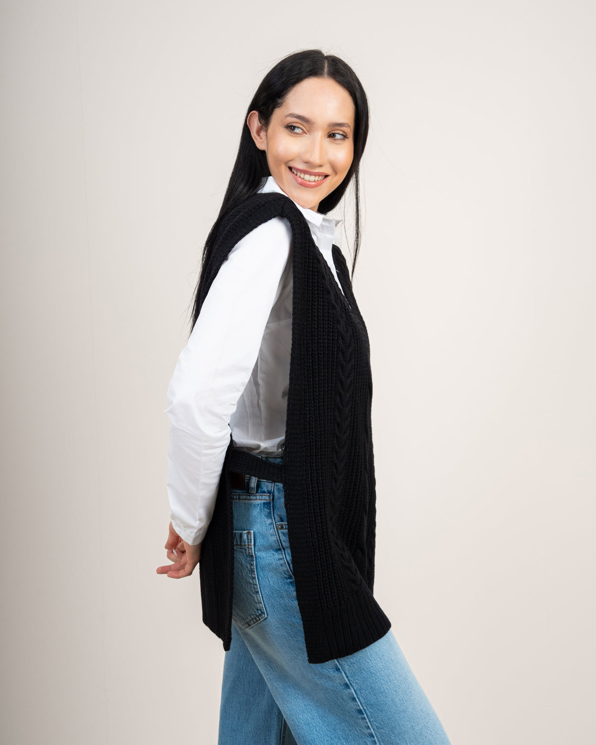 Cable Knitwear Vest - With Belt