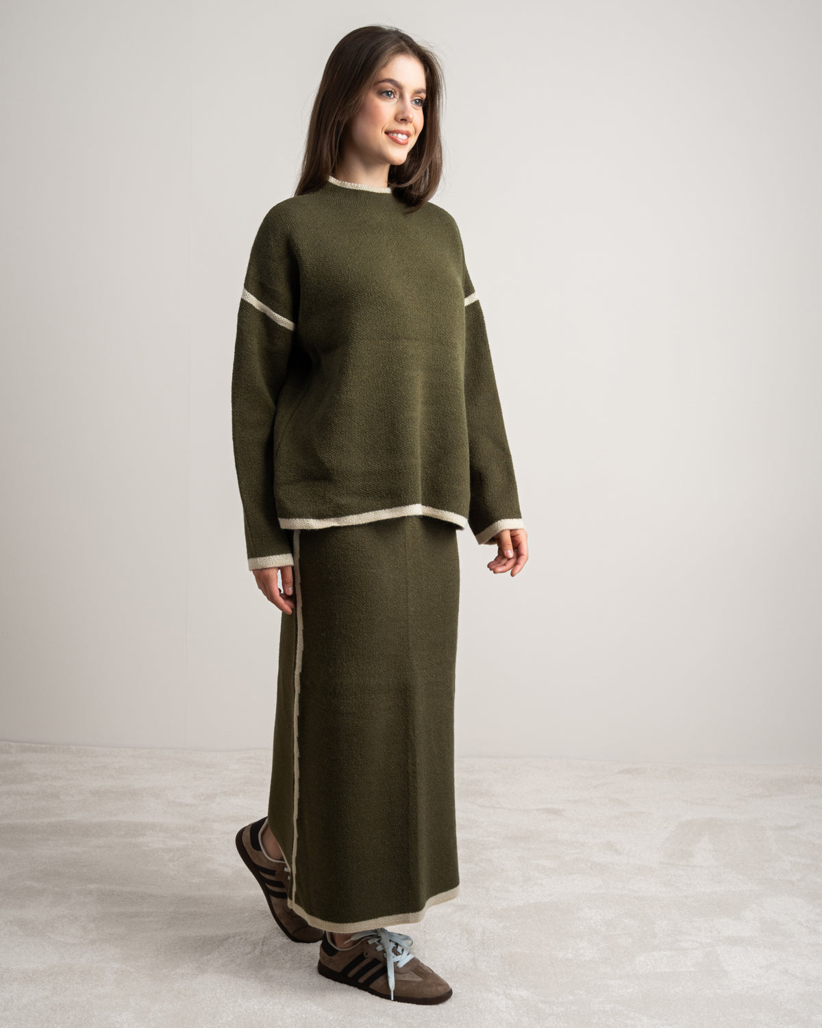 Plain Knitwear Suit - With Contrast Stripe