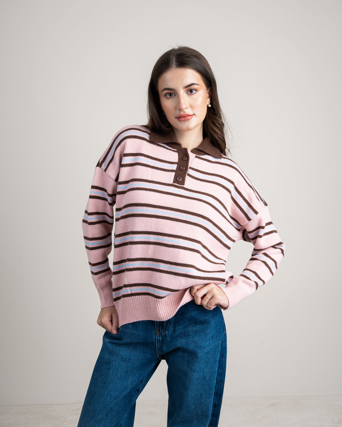 Knitwear Pullover With Contrast Collar