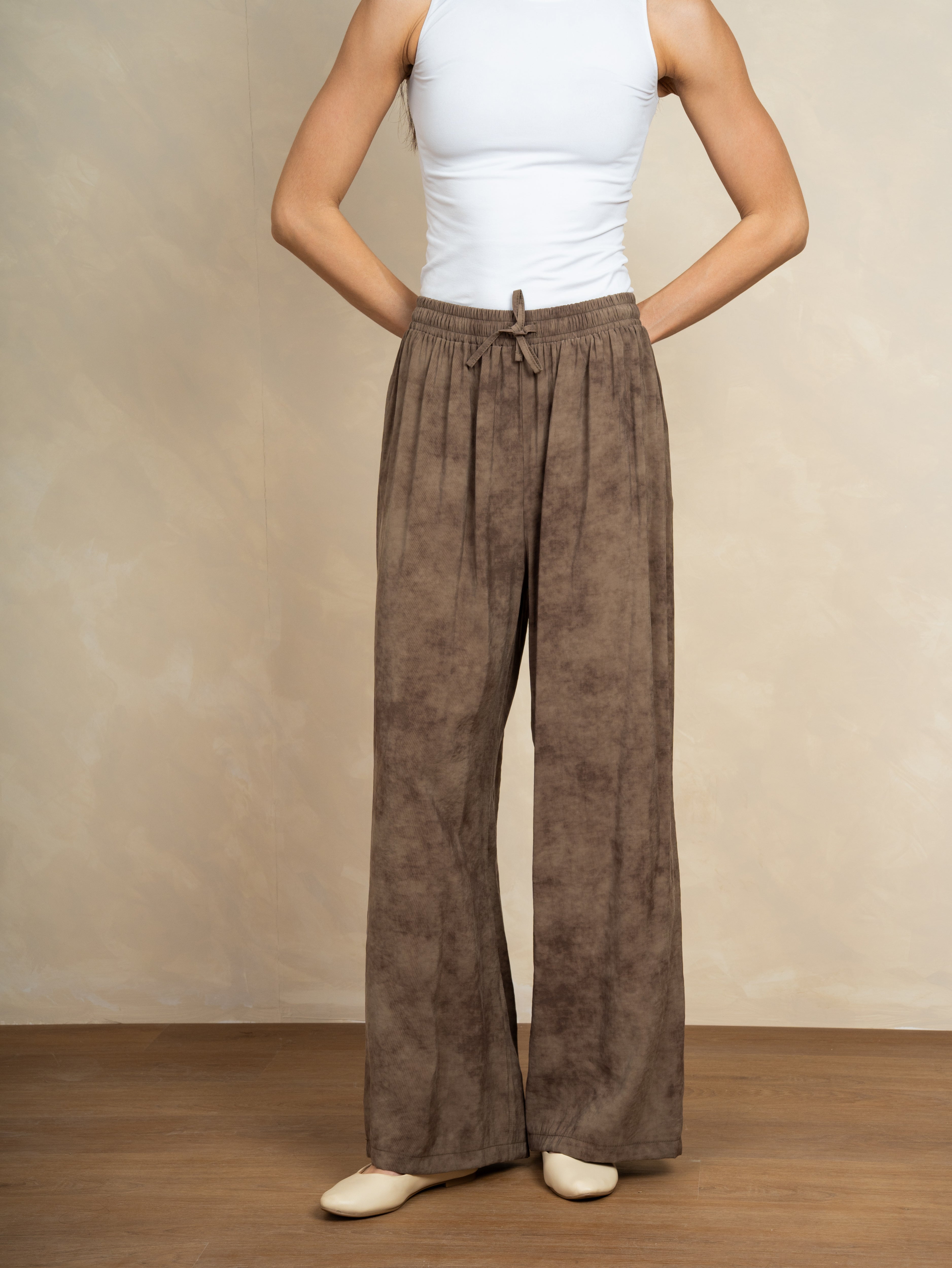 Essential Wide Leg Trouser
