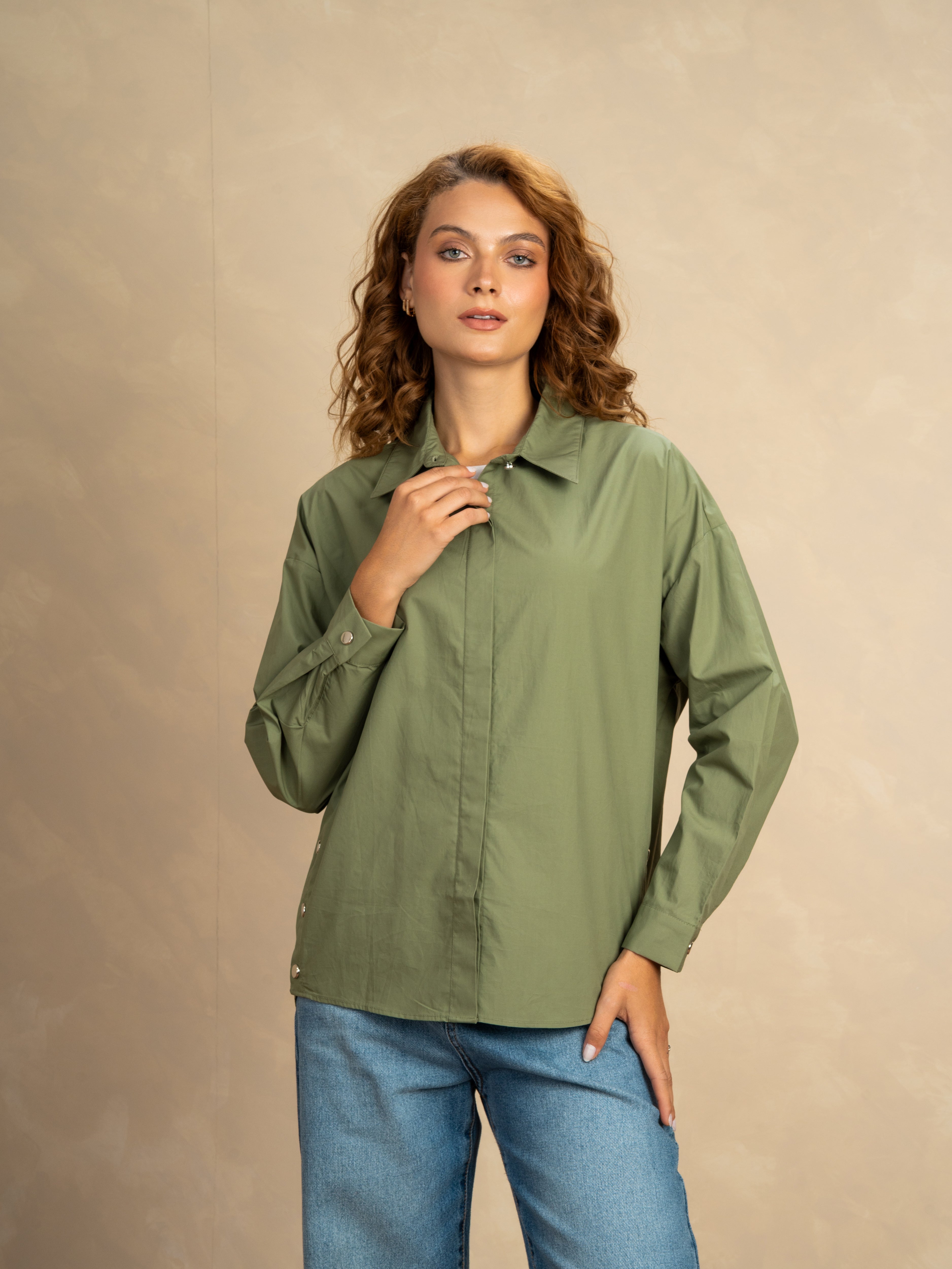 Plain Shirt With Side Snaps