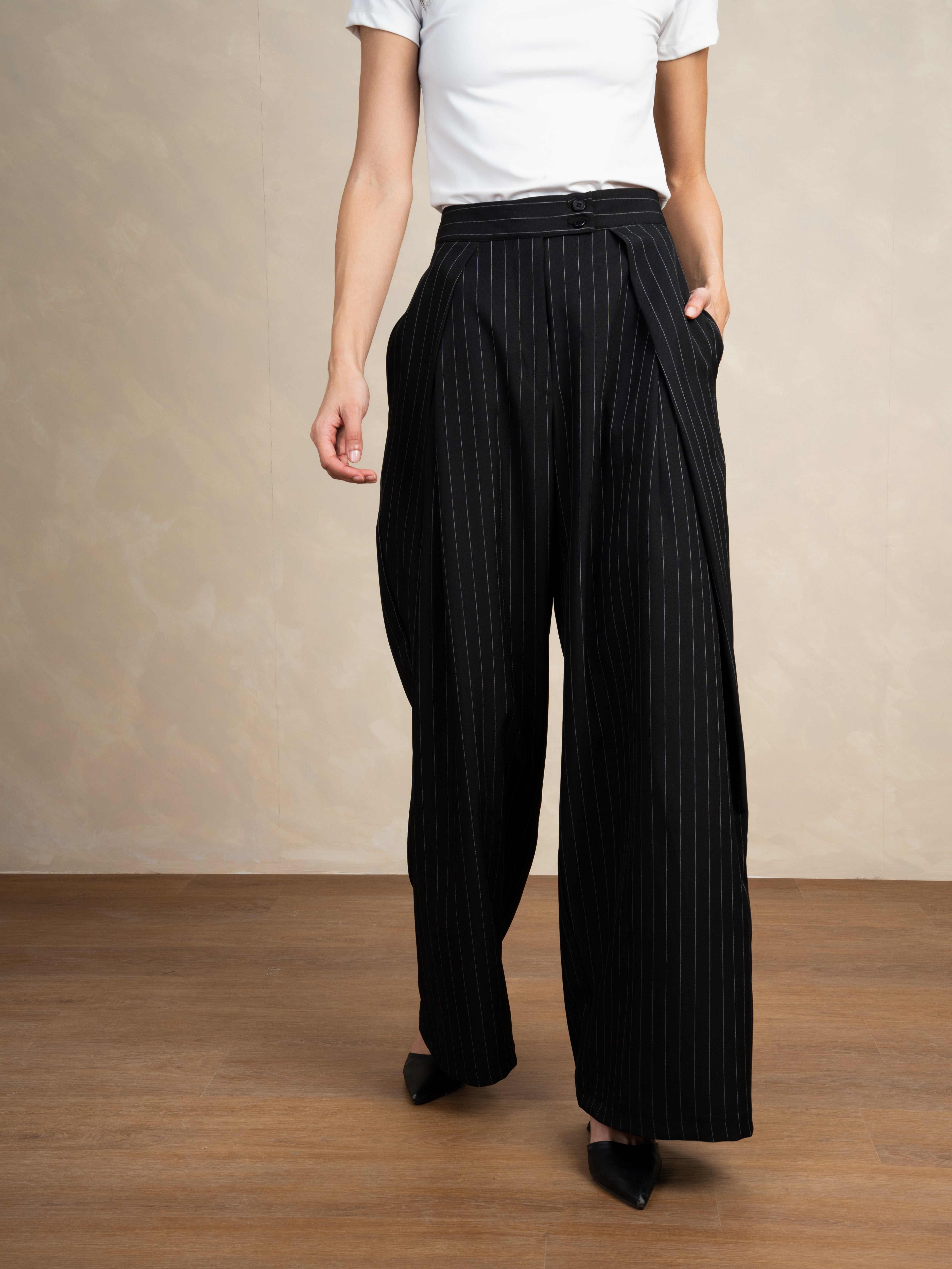Classic Wide Leg Trouser - With Double Waist Buttons
