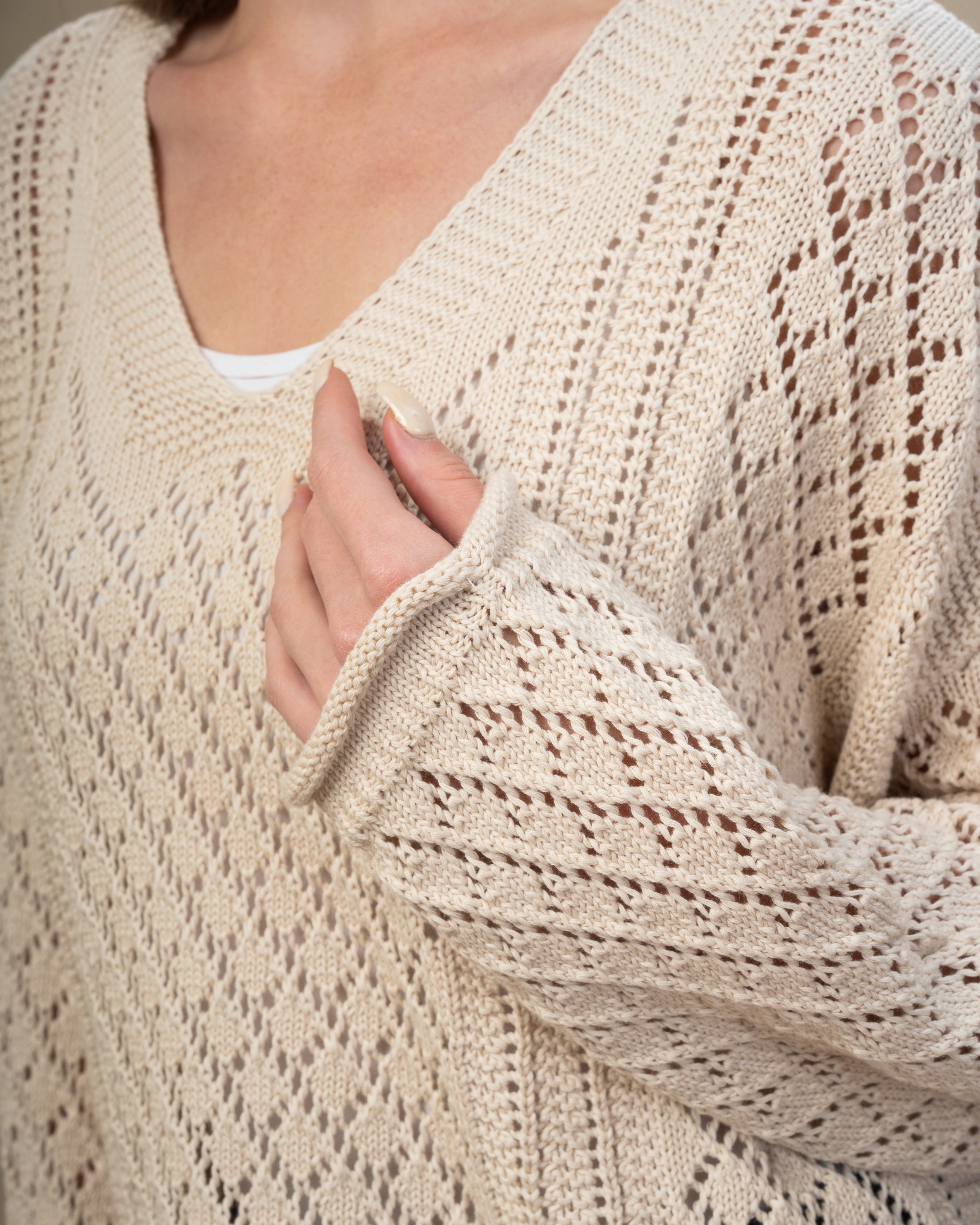 Knitwear Body With Cutout Triangles