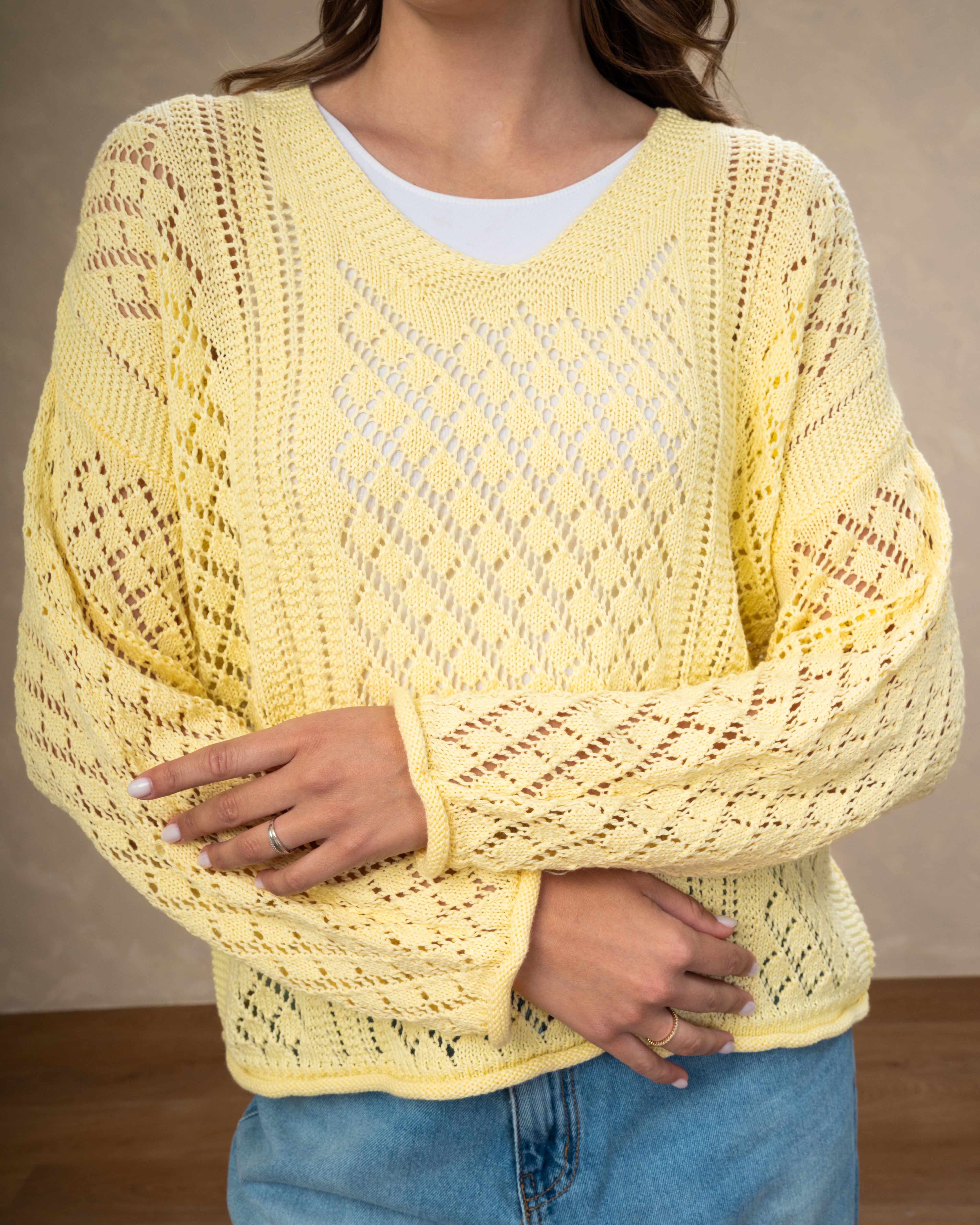 Knitwear Body With Cutout Triangles