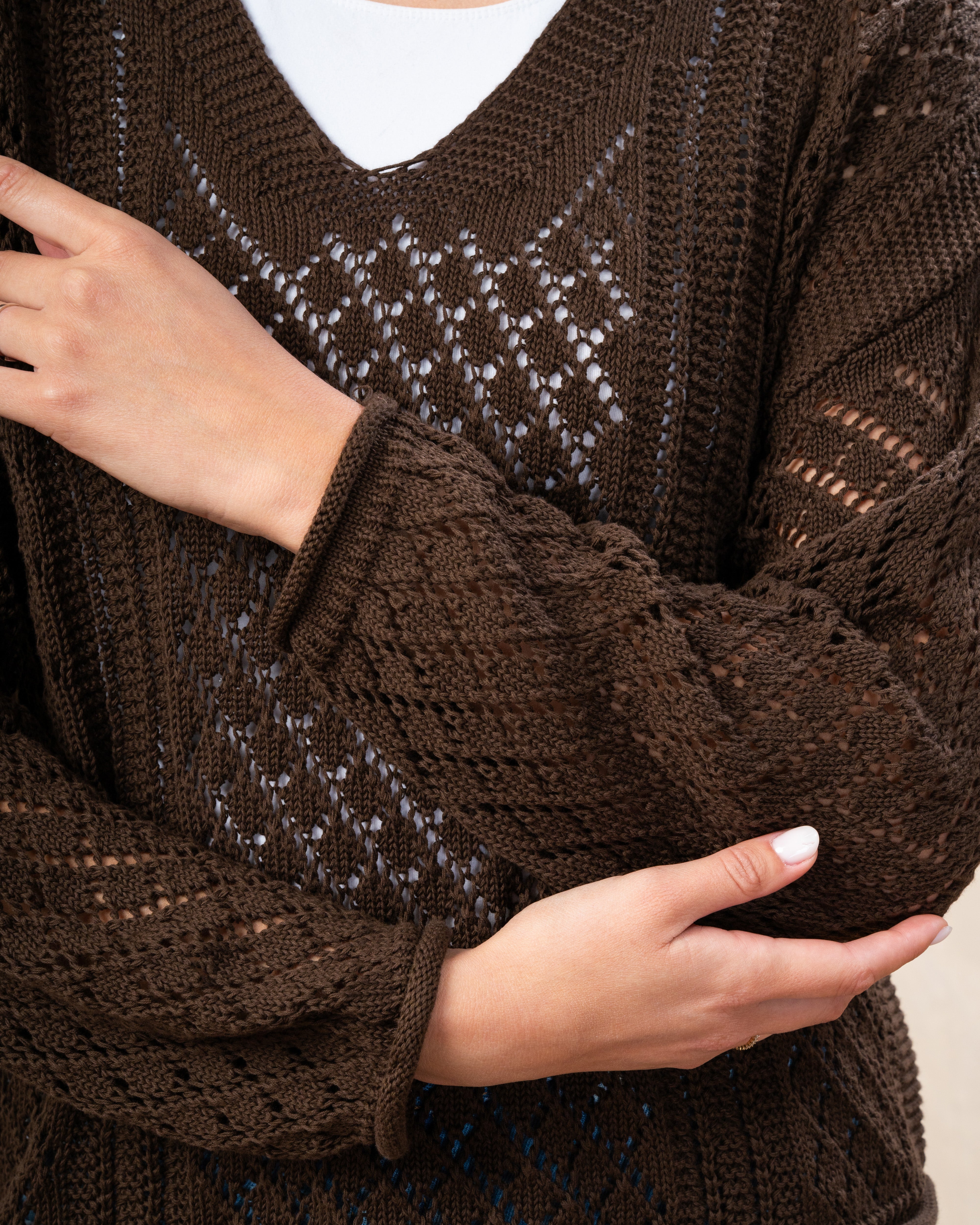 Knitwear Body With Cutout Triangles