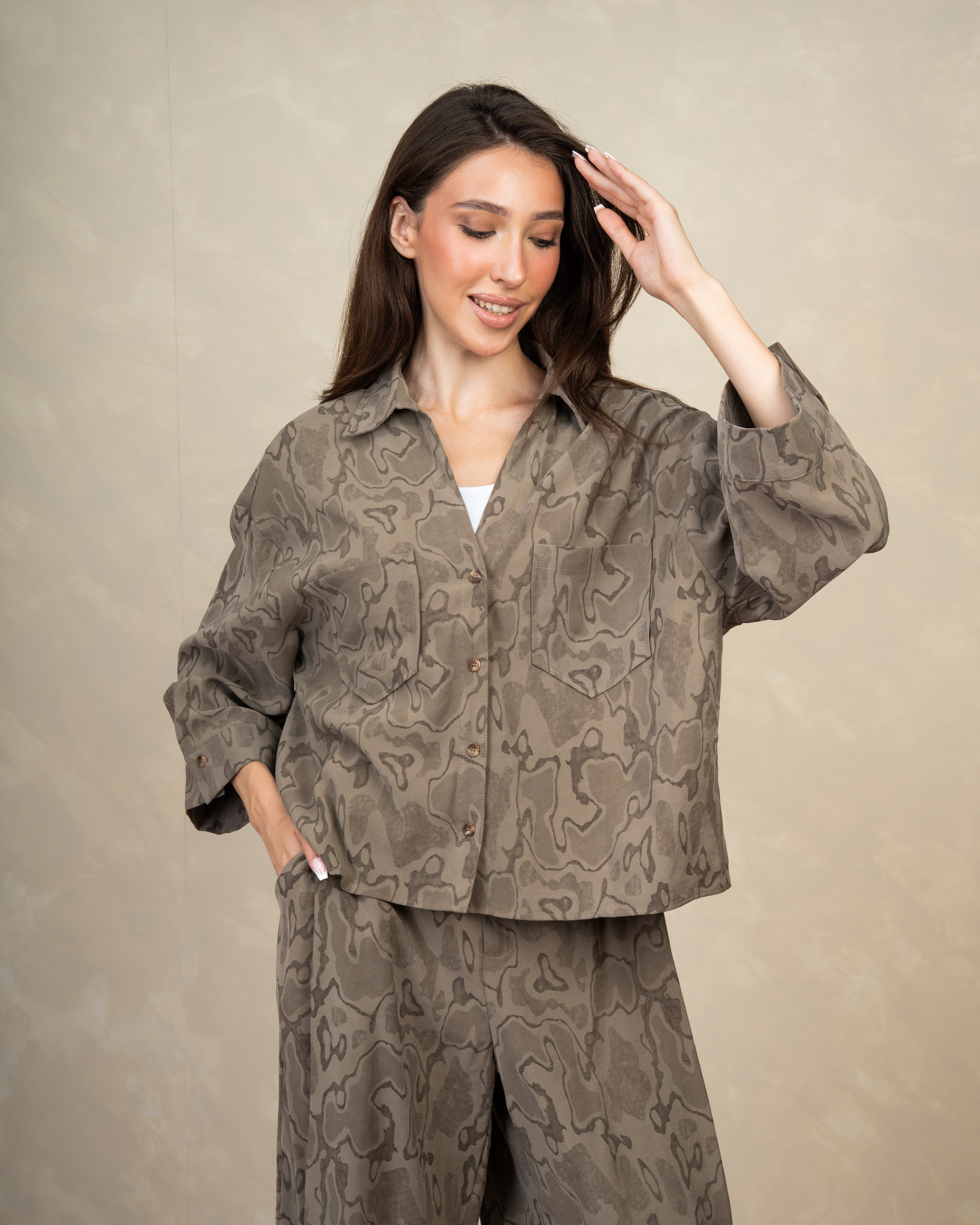 Wave Print Shirt With Chest Pocket
