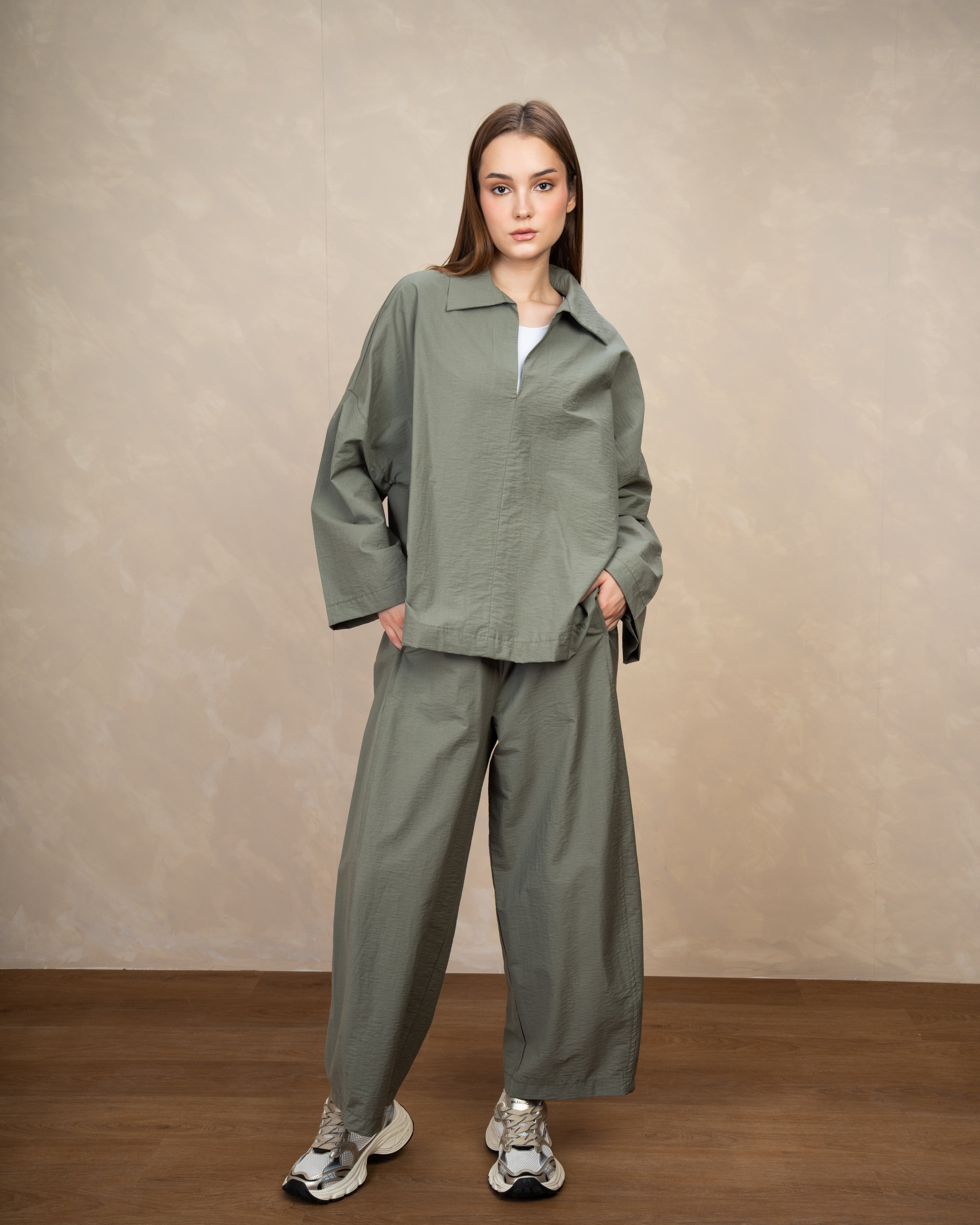 Oversized Plain Blouse With Wide Collar