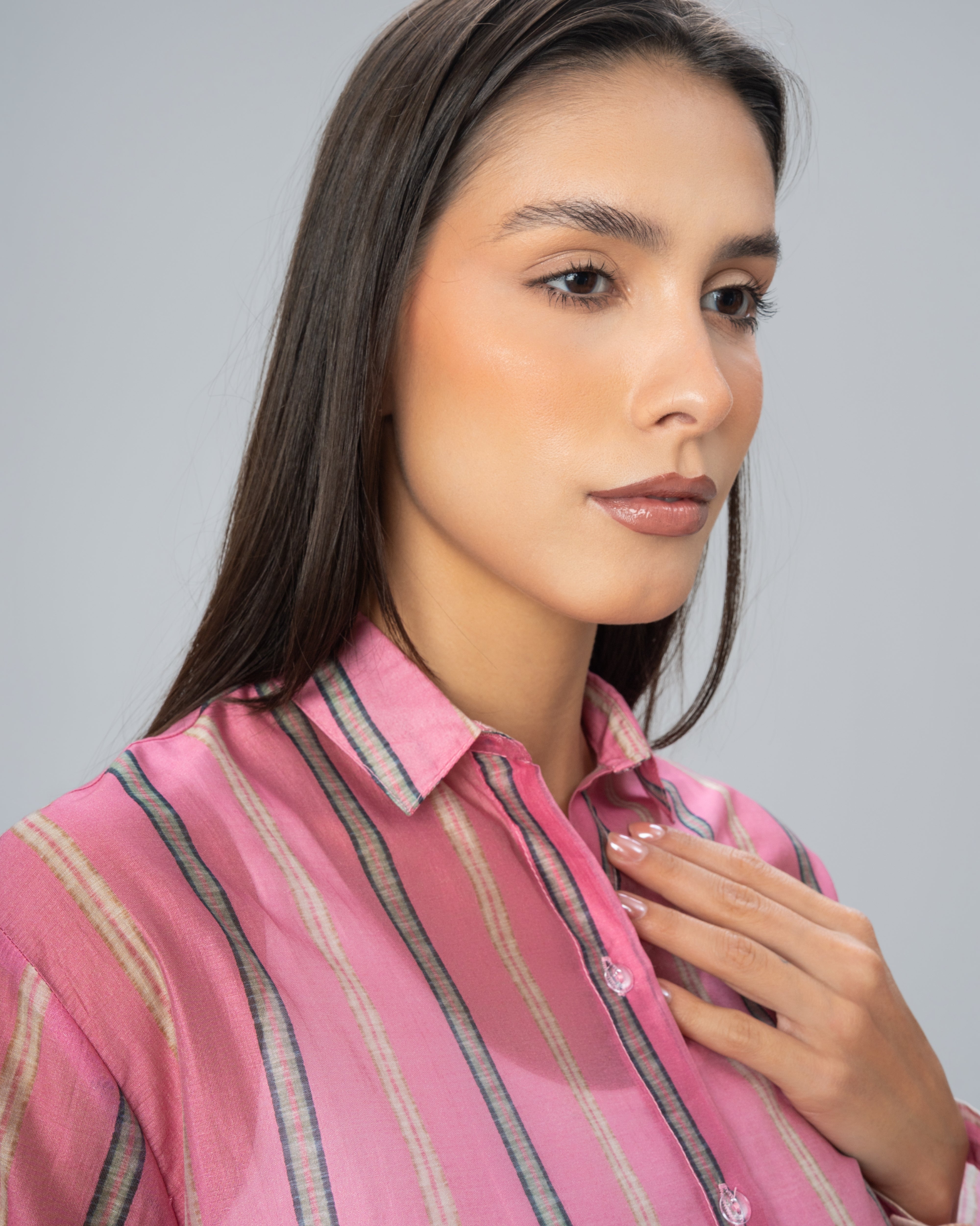 Wide Vertical Striped - Colored Shirt