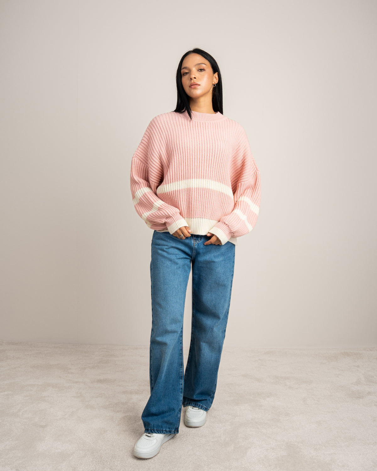 Knitwear Pullover With Contrast - Waist Stripe