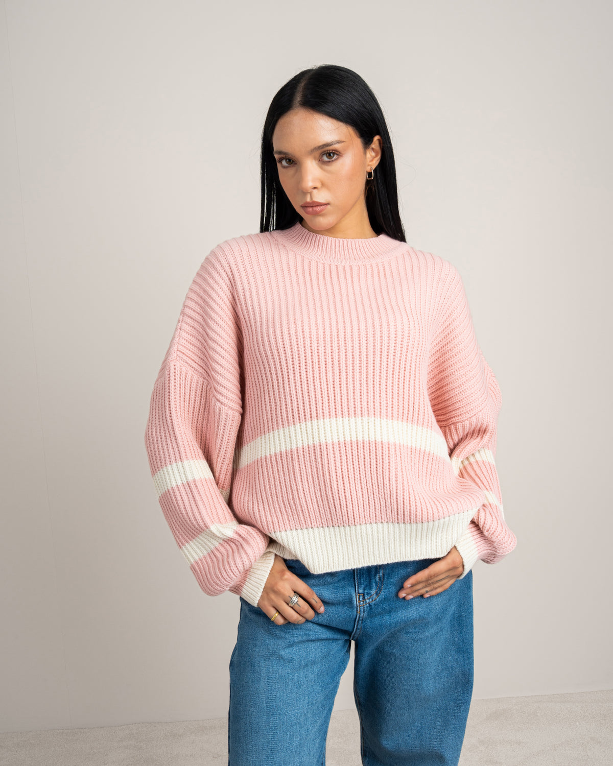 Knitwear Pullover With Contrast - Waist Stripe