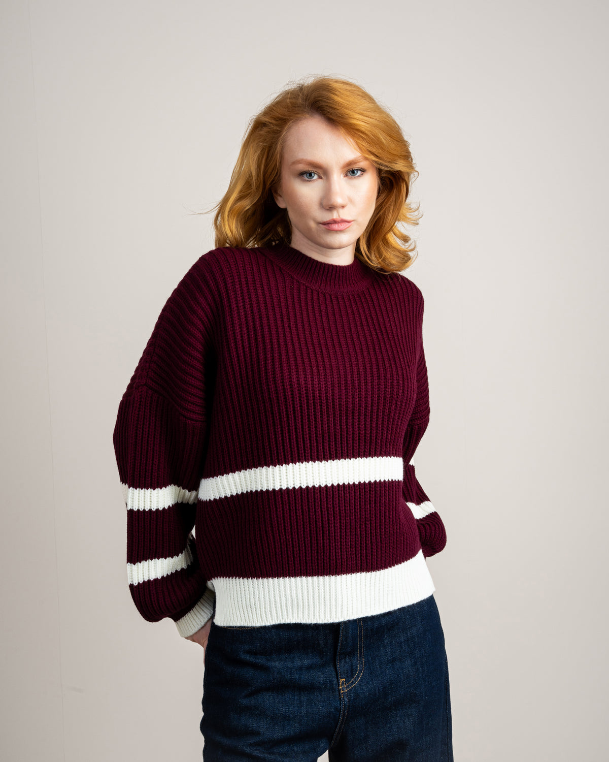 Knitwear Pullover With Contrast - Waist Stripe