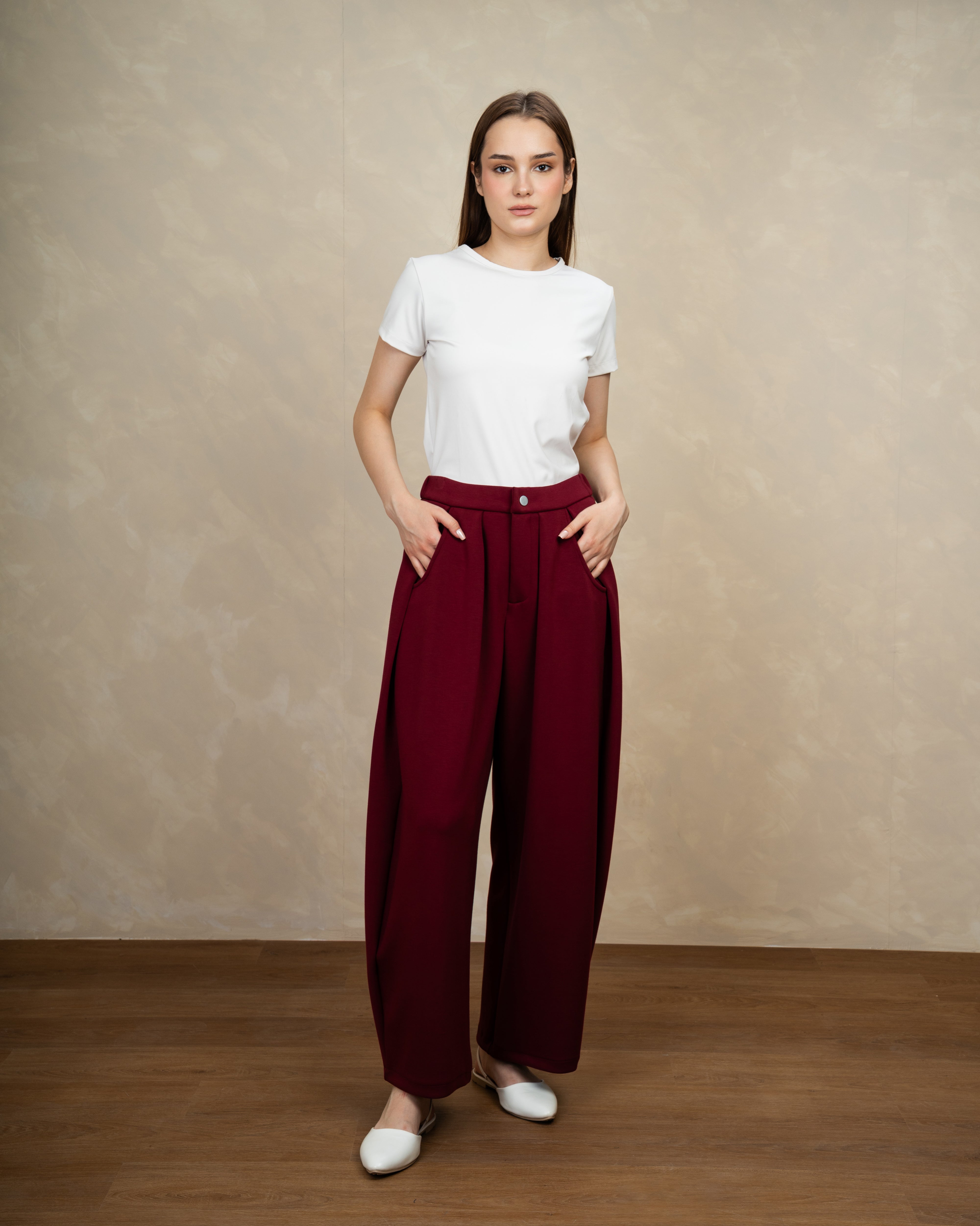 Minimal Formal Trouser With Single Button