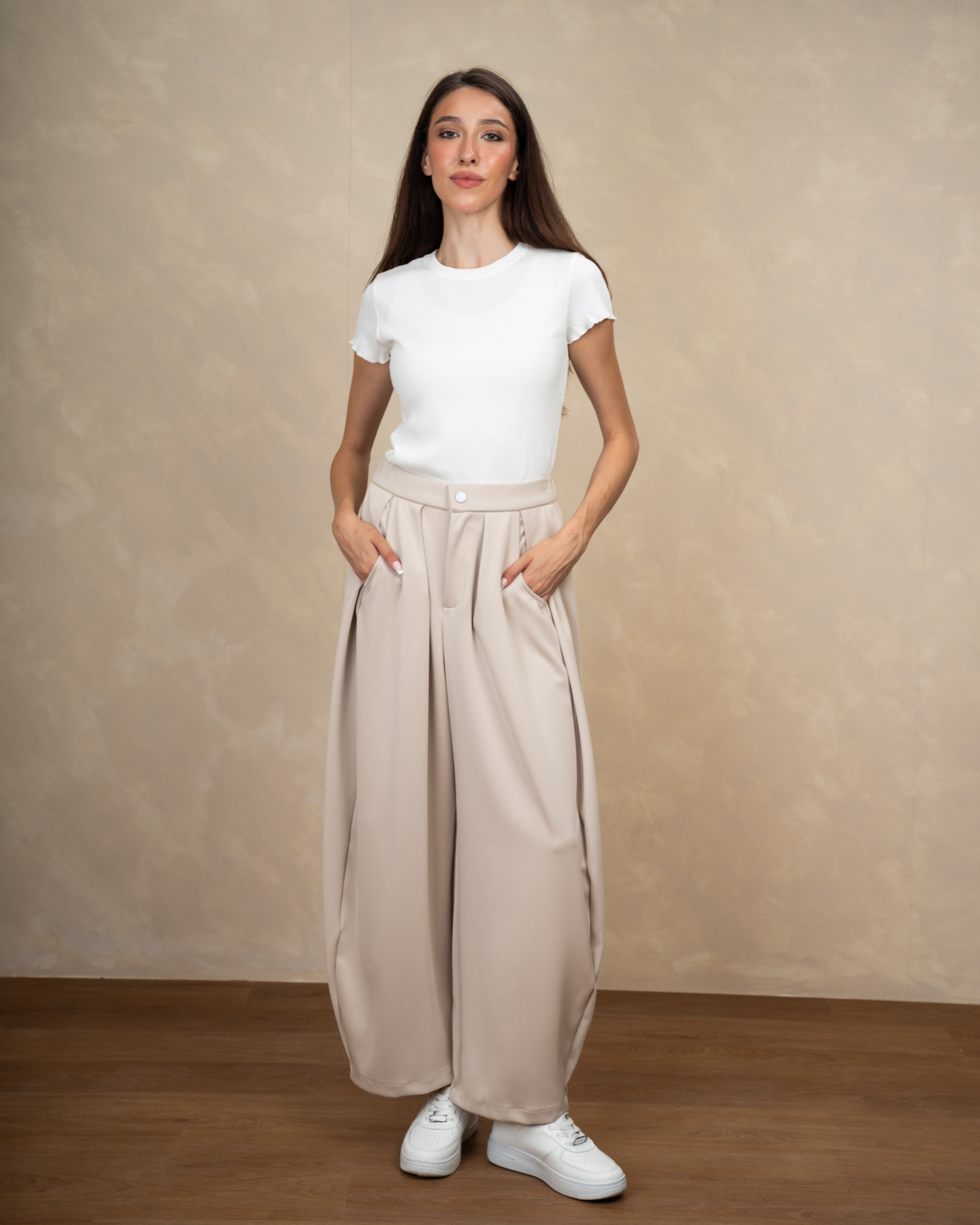 Minimal Formal Trouser With Single Button