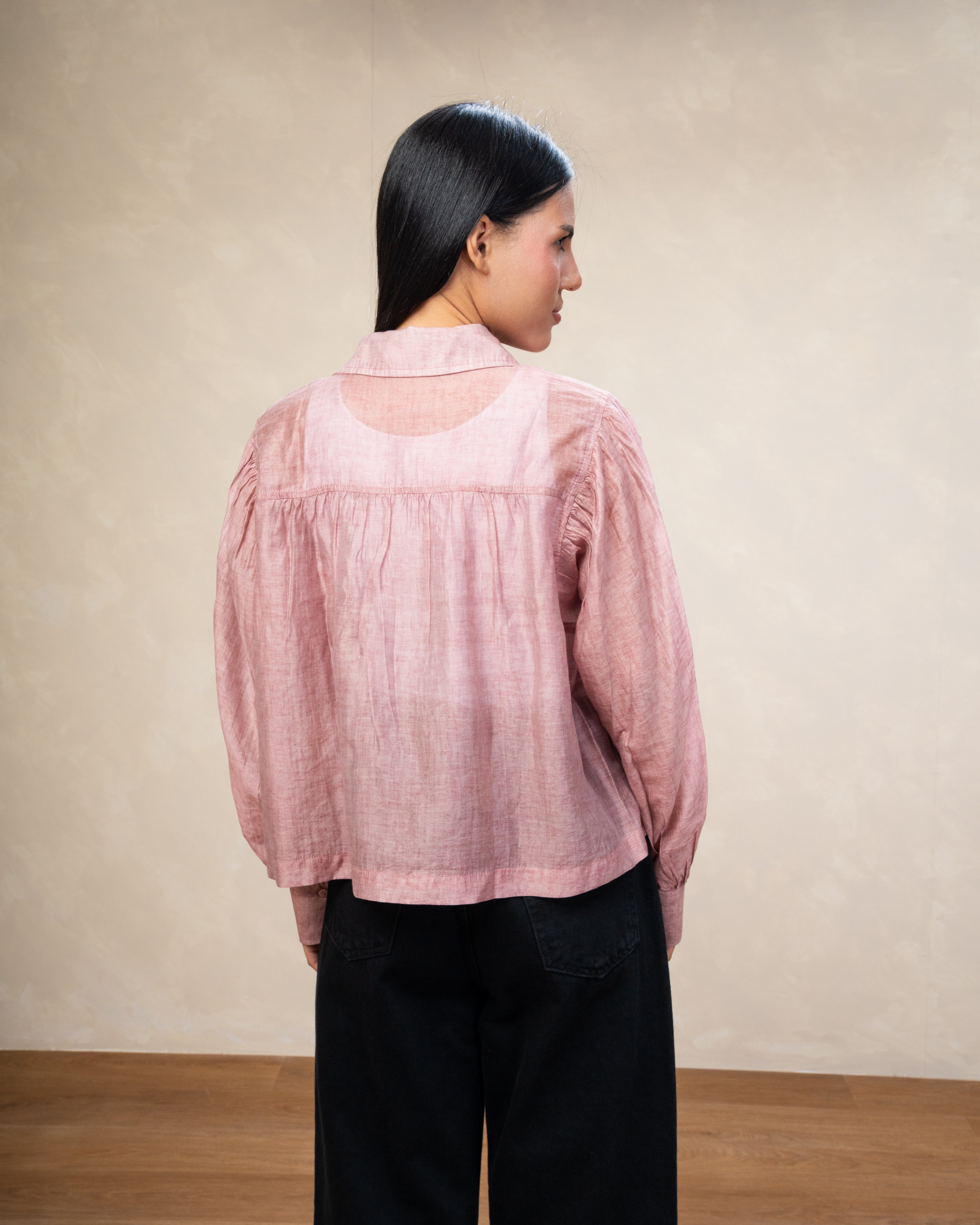 Minimal Short Shirt