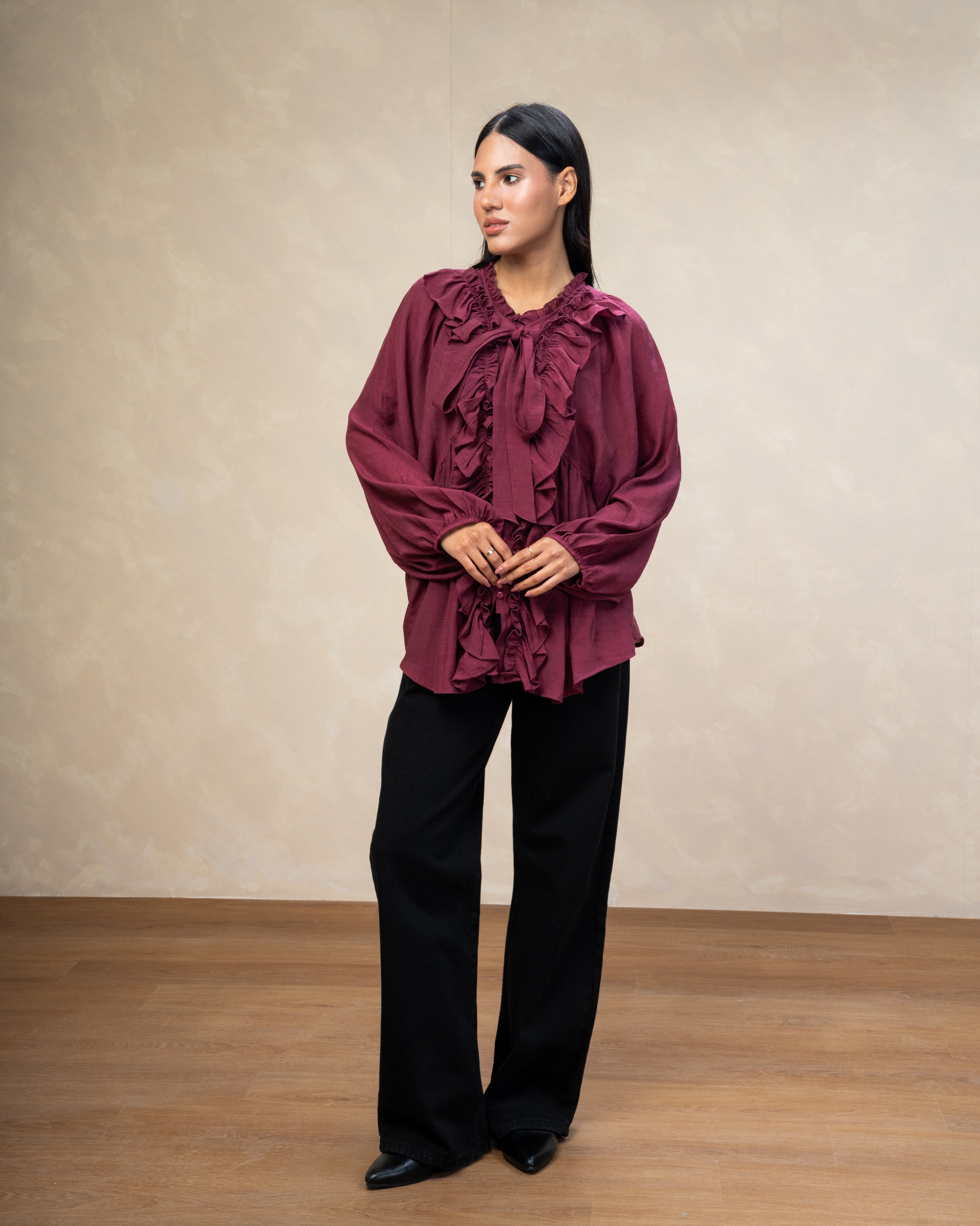 Minimal Tie Blouse