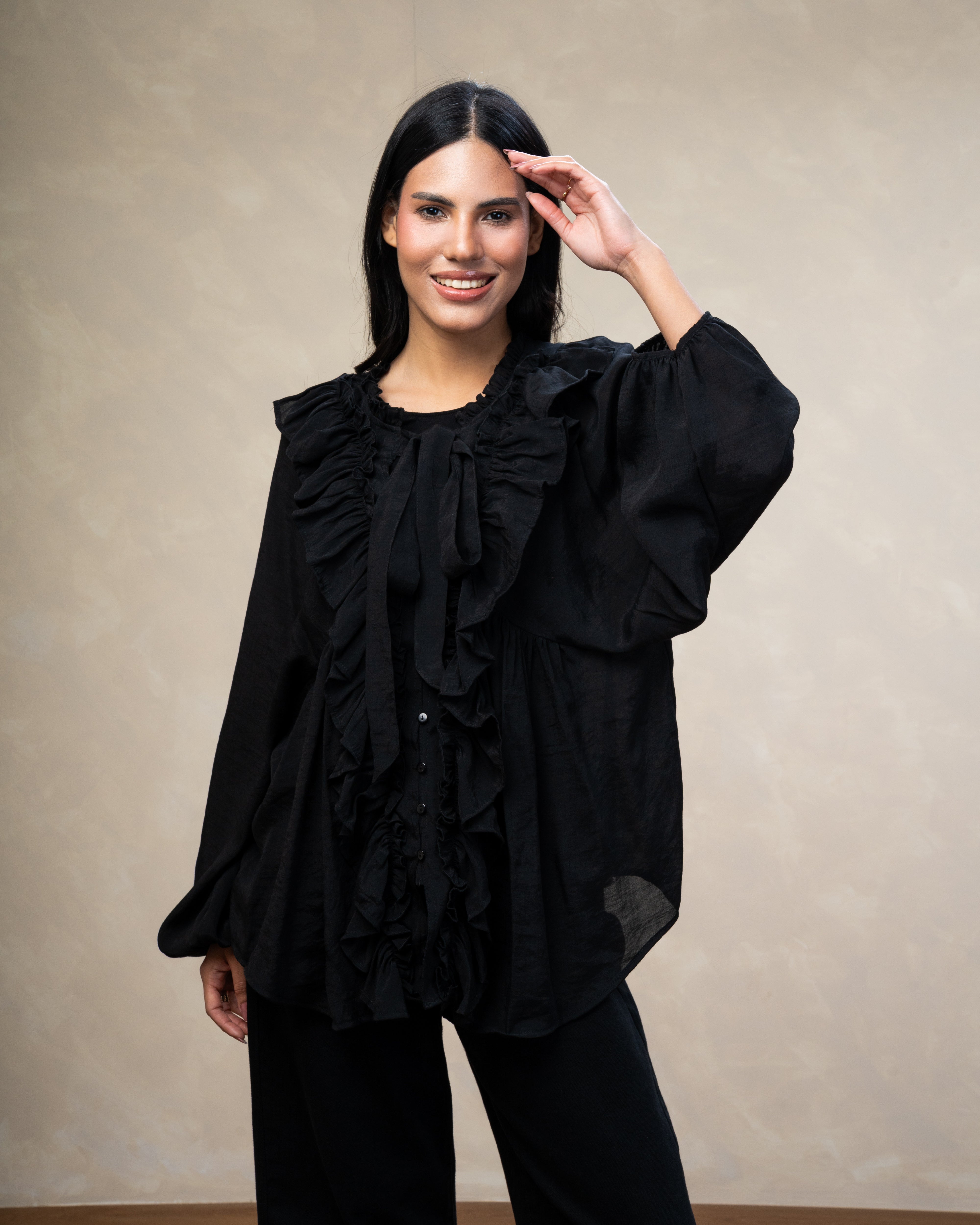 Minimal Tie Blouse
