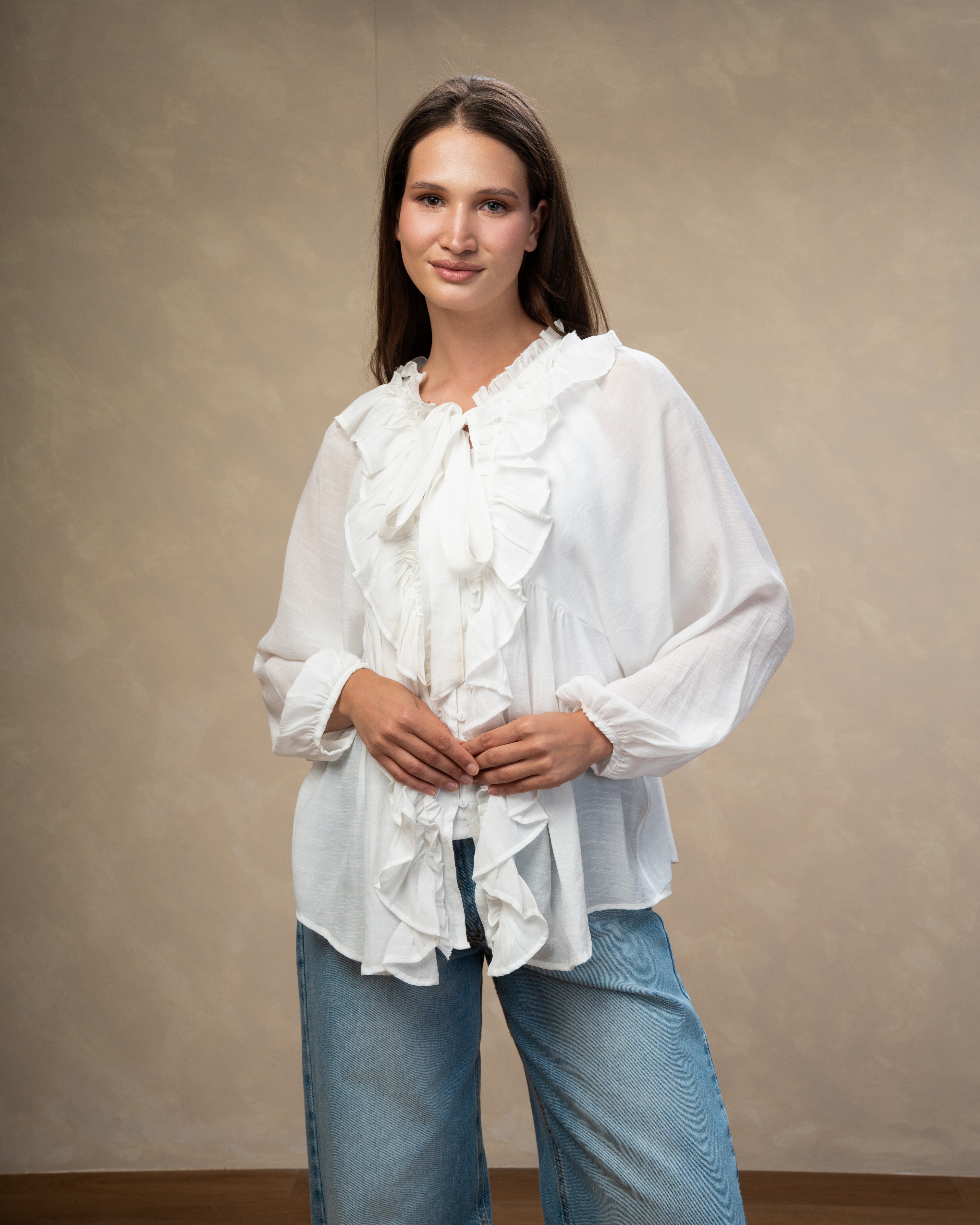 Minimal Tie Blouse