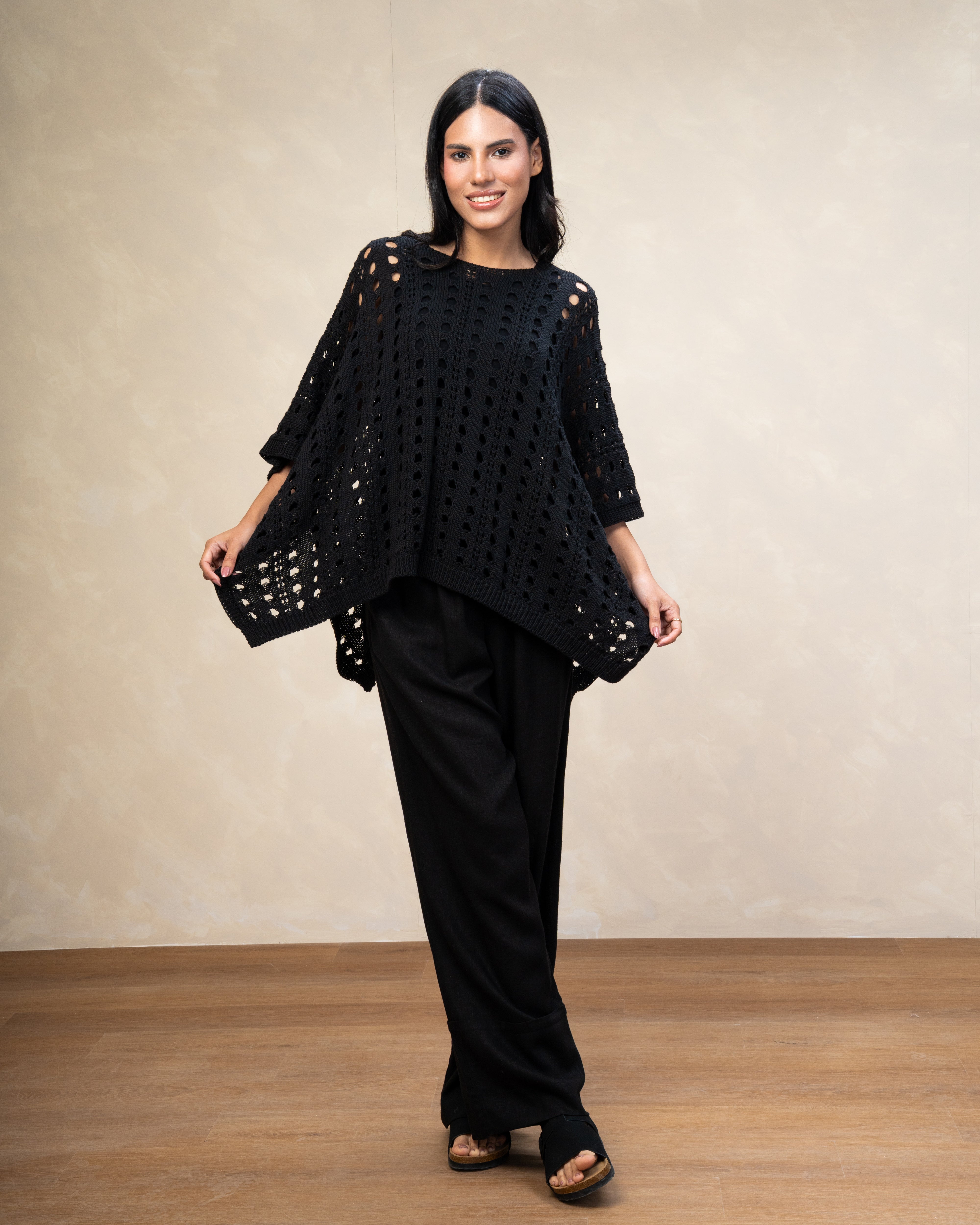 Open Knitwear Cardigan With Square Pattern And Tie