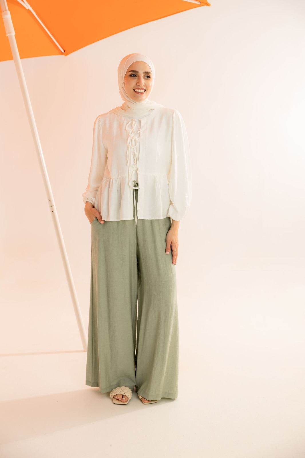 Simple blouse - with a tie