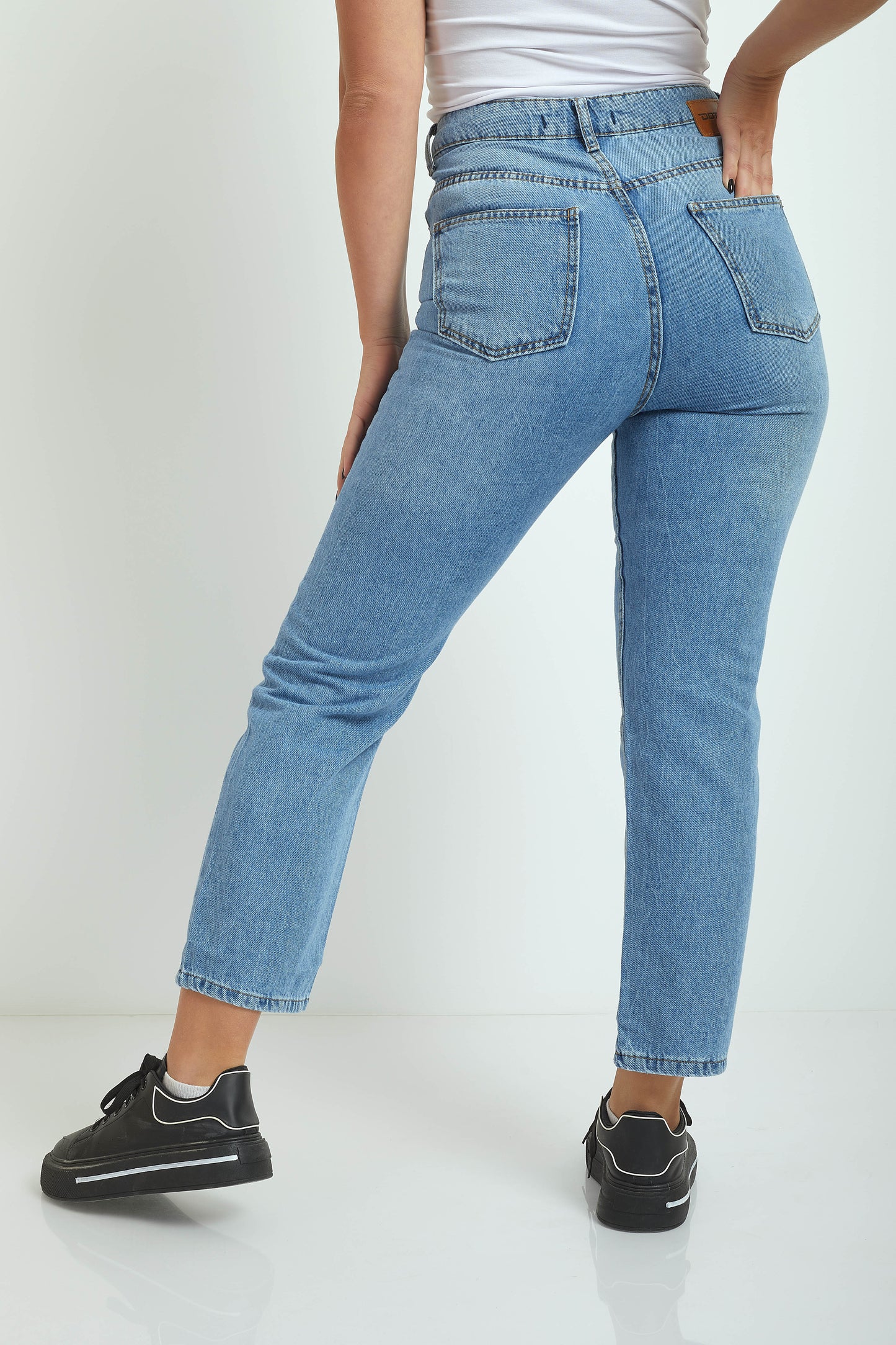 JEANS MOM-FIT